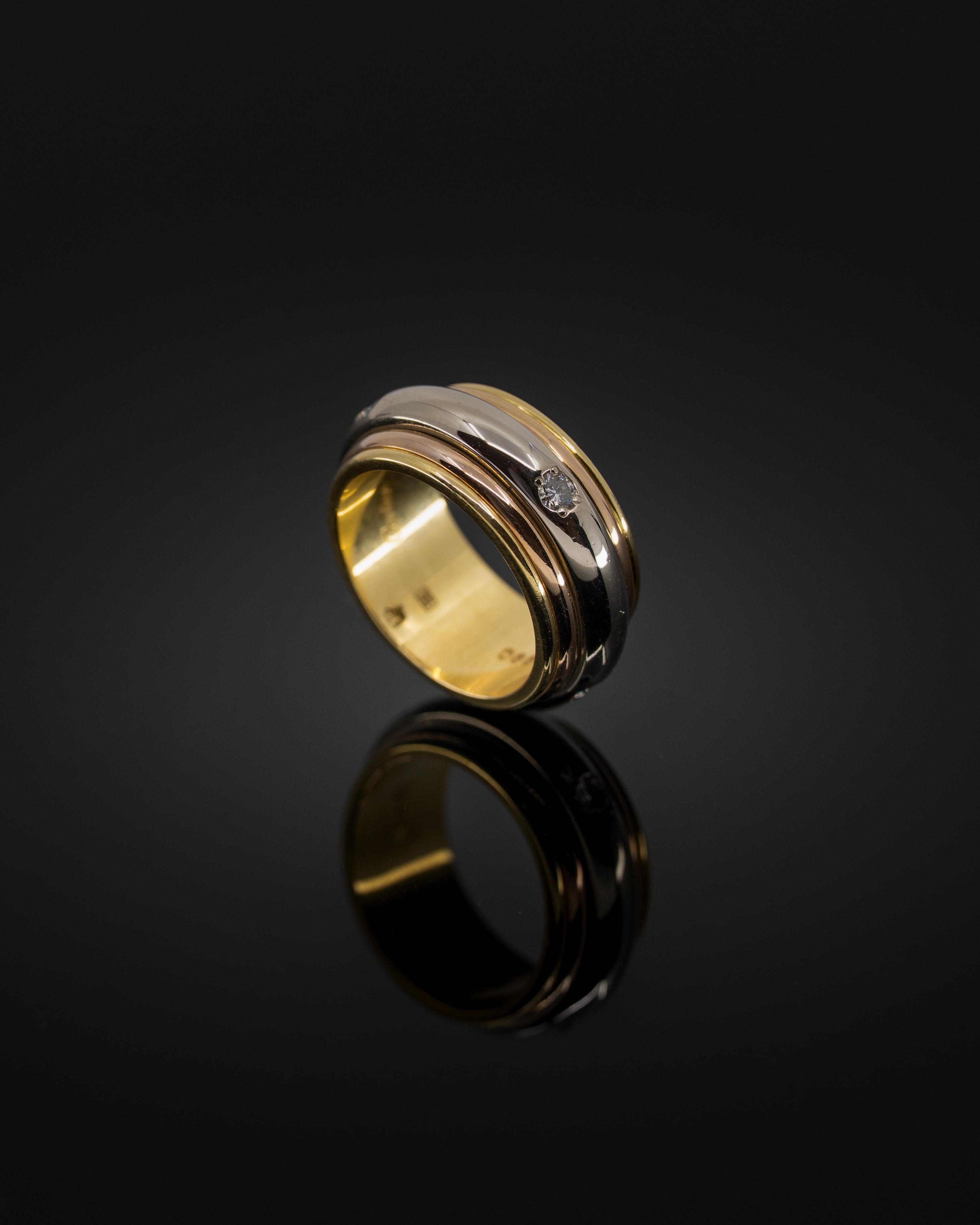 Brilliant Cut Cartier Spinner ring band For Sale