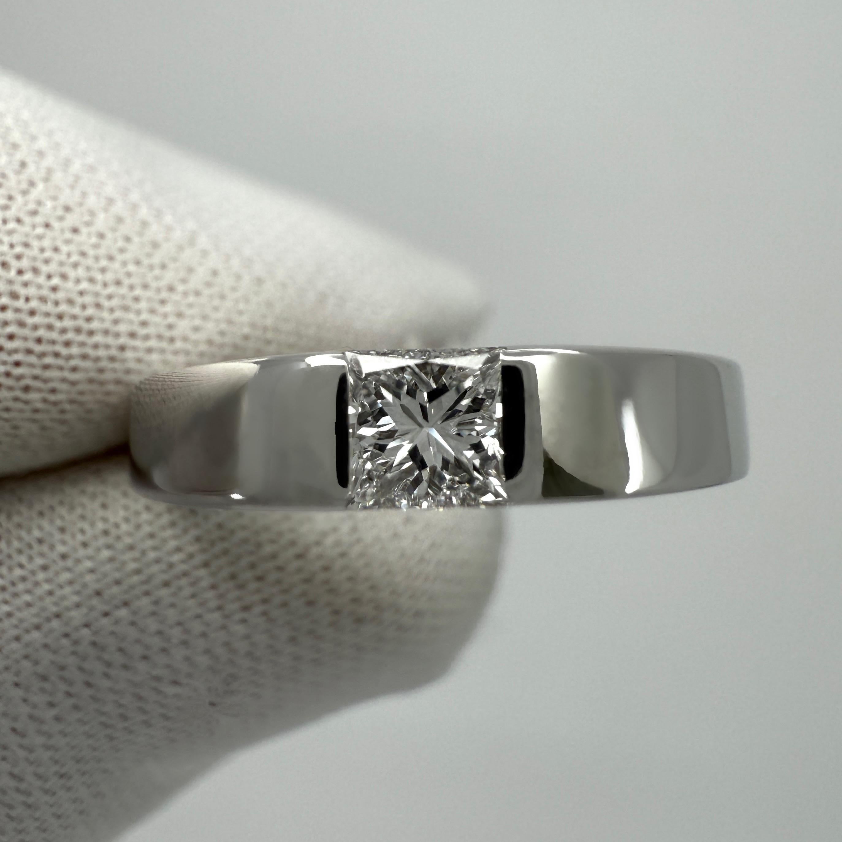 Cartier Square Princess Cut 0.25ct Diamond 18k White Gold Solitaire Band Ring 50 In Excellent Condition In Birmingham, GB