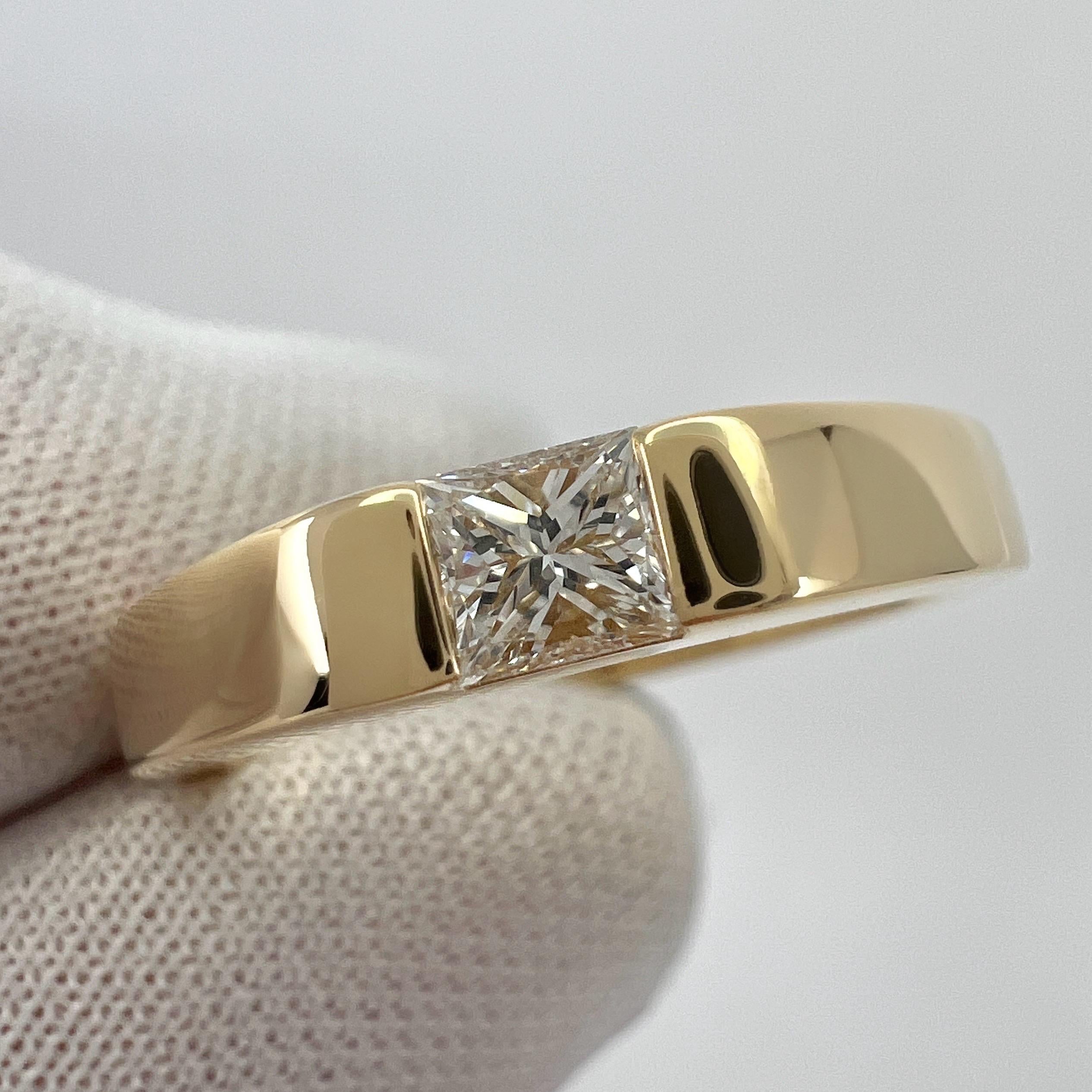 Cartier Square Princess Cut 0.25ct Diamond 18k Yellow Gold Solitaire Band Ring  For Sale 5
