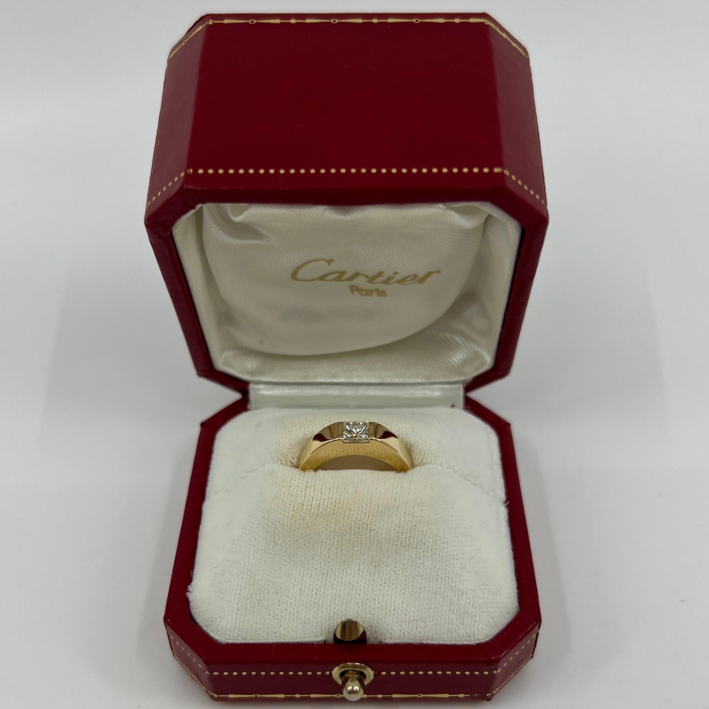 Taille princesse Cartier Square Princesse 0.45ct Diamond 18k Yellow Gold Solitaire Band Ring  en vente