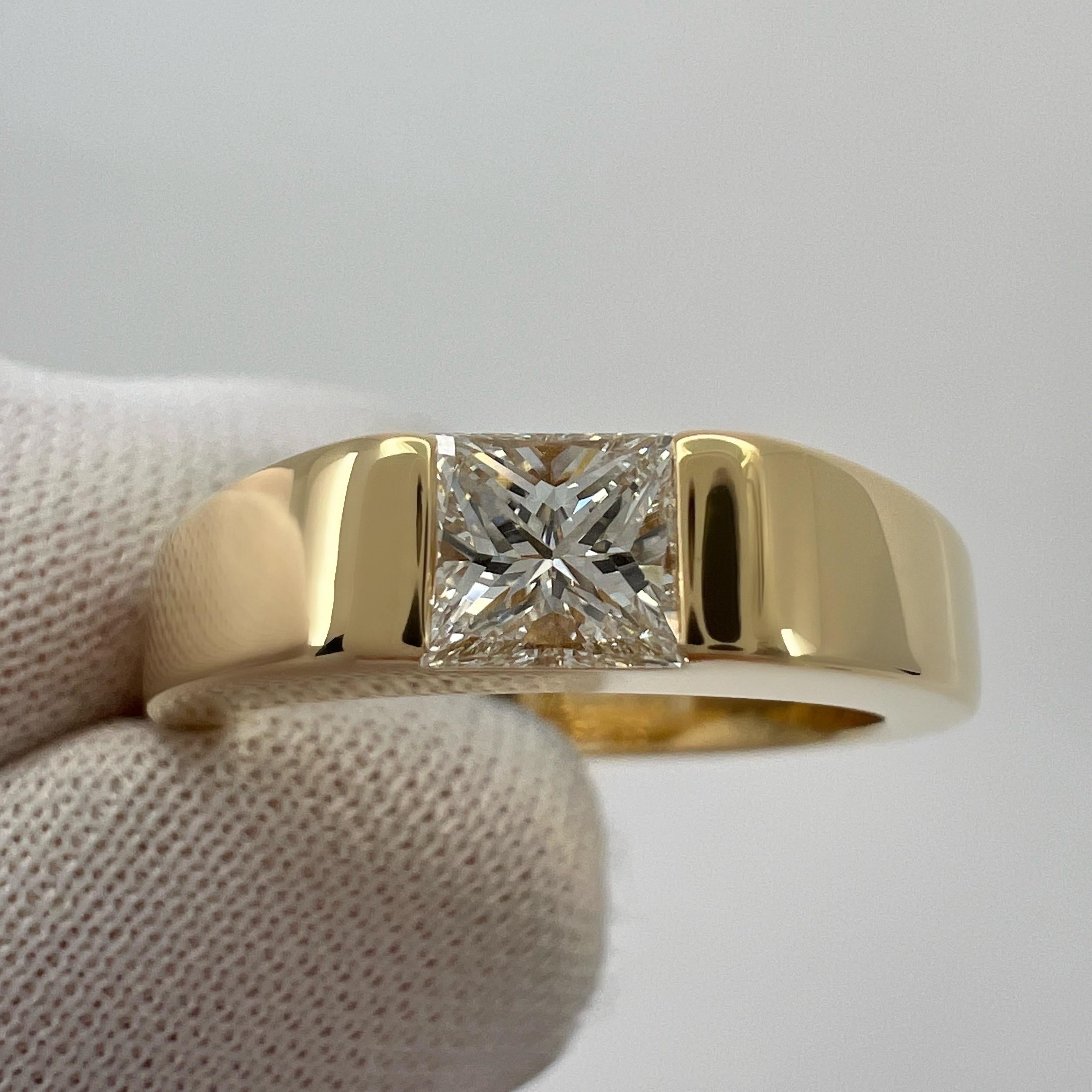Cartier Square Princess Cut 0.45ct Diamond 18k Yellow Gold Solitaire Band Ring  For Sale 1