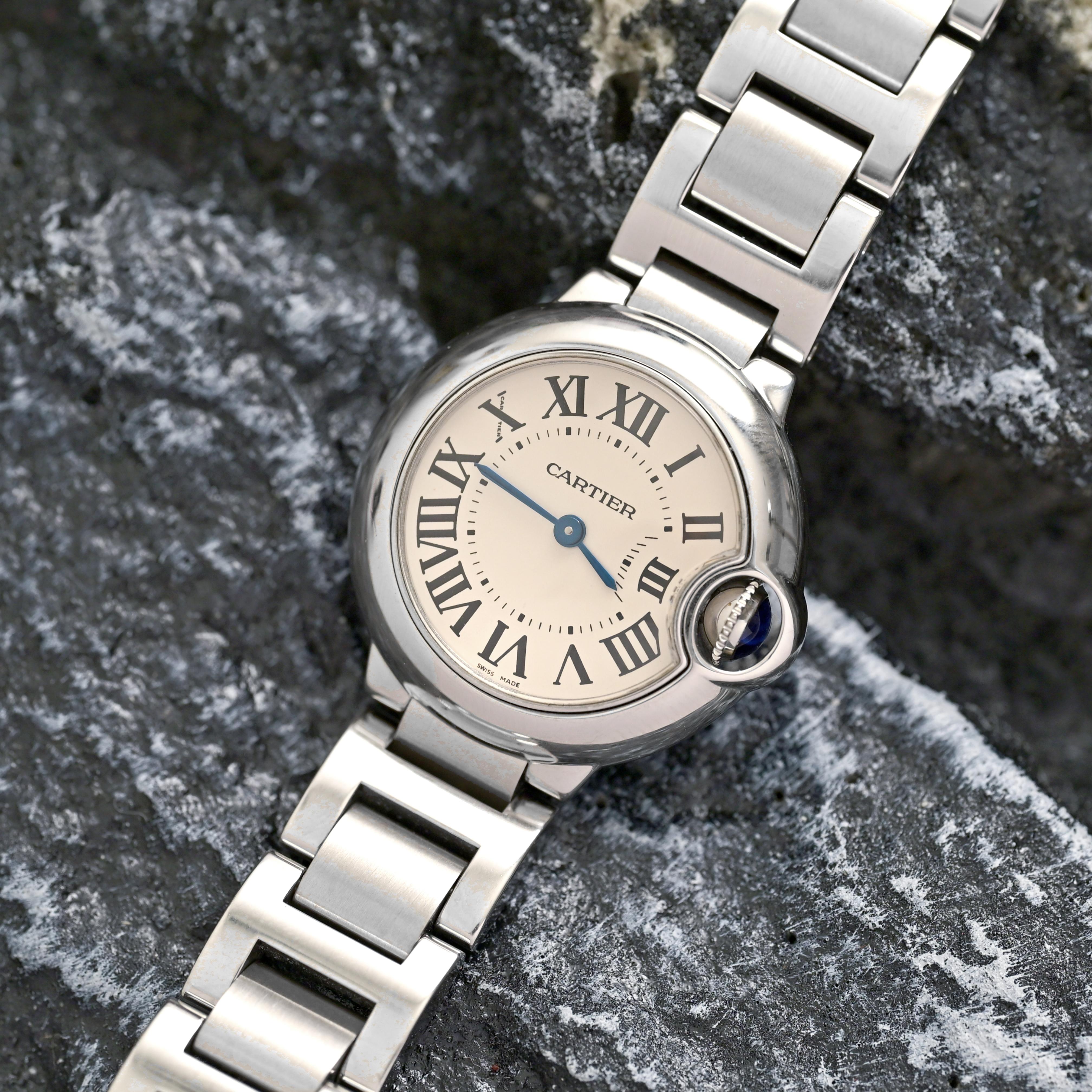 Cartier Stainless Steel Ballon Bleu De 28mm Quartz 3009 with Cartier Service Pap In Good Condition For Sale In Central & Western District, HK