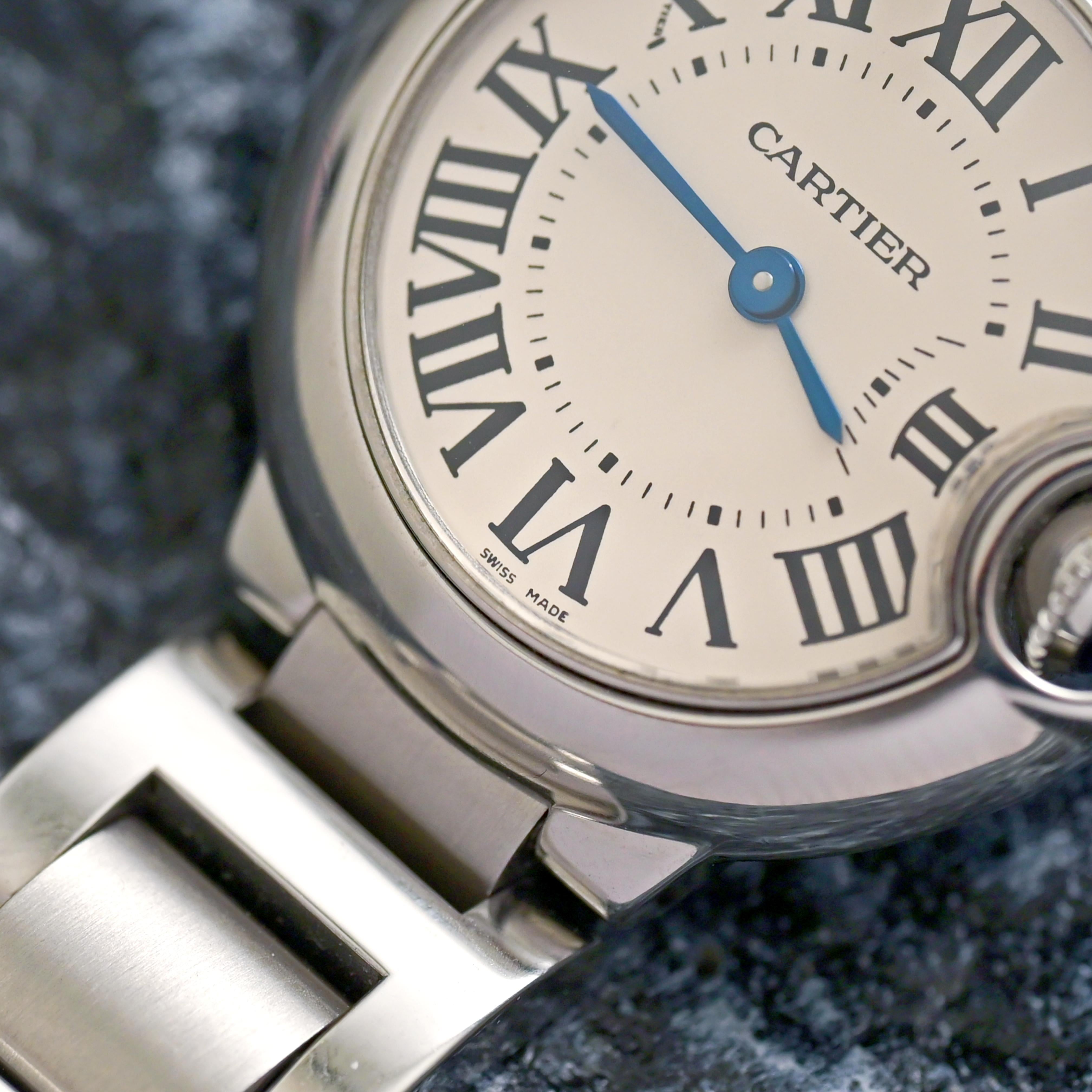 Women's Cartier Stainless Steel Ballon Bleu De 28mm Quartz 3009 with Cartier Service Pap For Sale