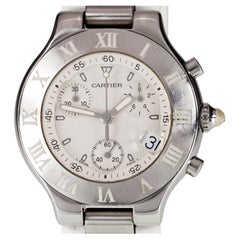Cartier Montre chronographe à quartz en acier inoxydable avec bracelet blanc, 2424