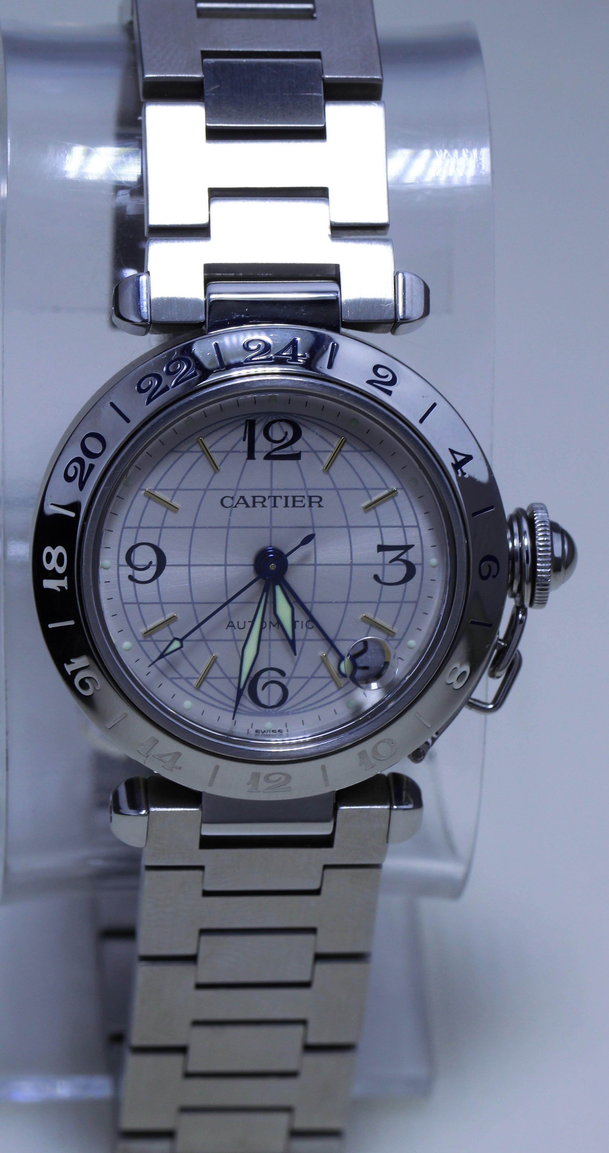 Cartier Stainless Steel Men's Watch
Bezel- 35 mm
Water Resistant - 100/330 FT


Phosphorescent Dials
Date Display
