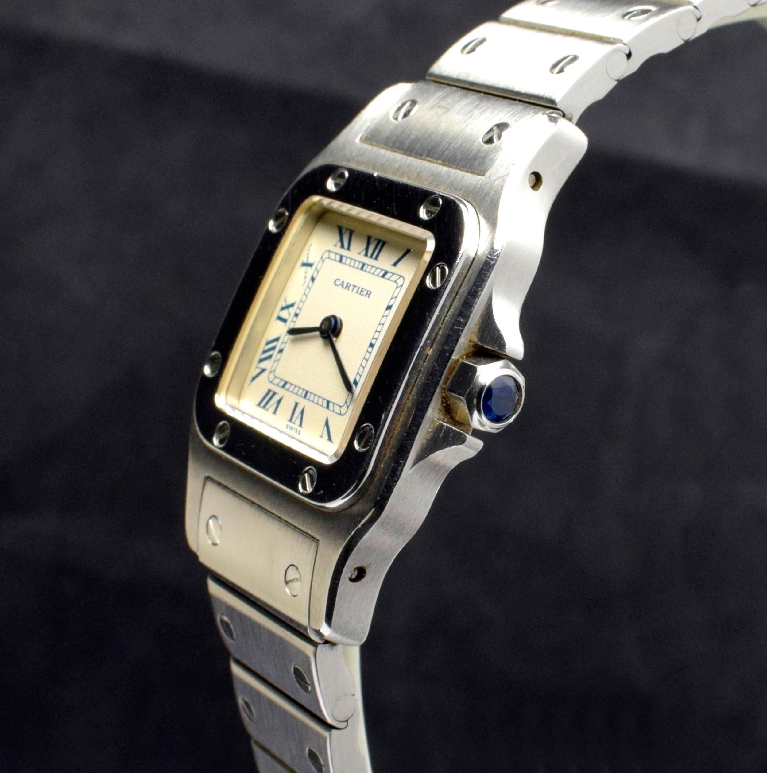 Cartier Santos-Galbee-Quarz aus Edelstahl 9057930, 1990er Jahre im Zustand „Gut“ in Central & Western District, HK