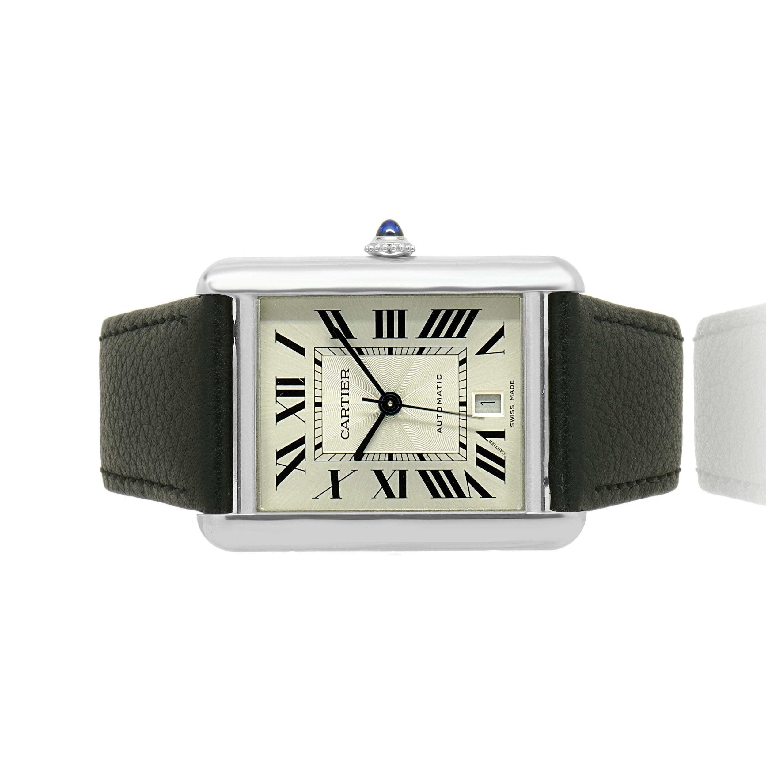 Movimento: Automatico
Funzione: ore, minuti
Cassa: 28 mm, lunetta liscia
Quadrante: bianco, romano
Cinturino: Cinturino in pelle nera di Cartier, chiusura integrata
Numero di serie: 858XXXLX
Riferimento: 2XXX

Non sono inclusi né scatola né
