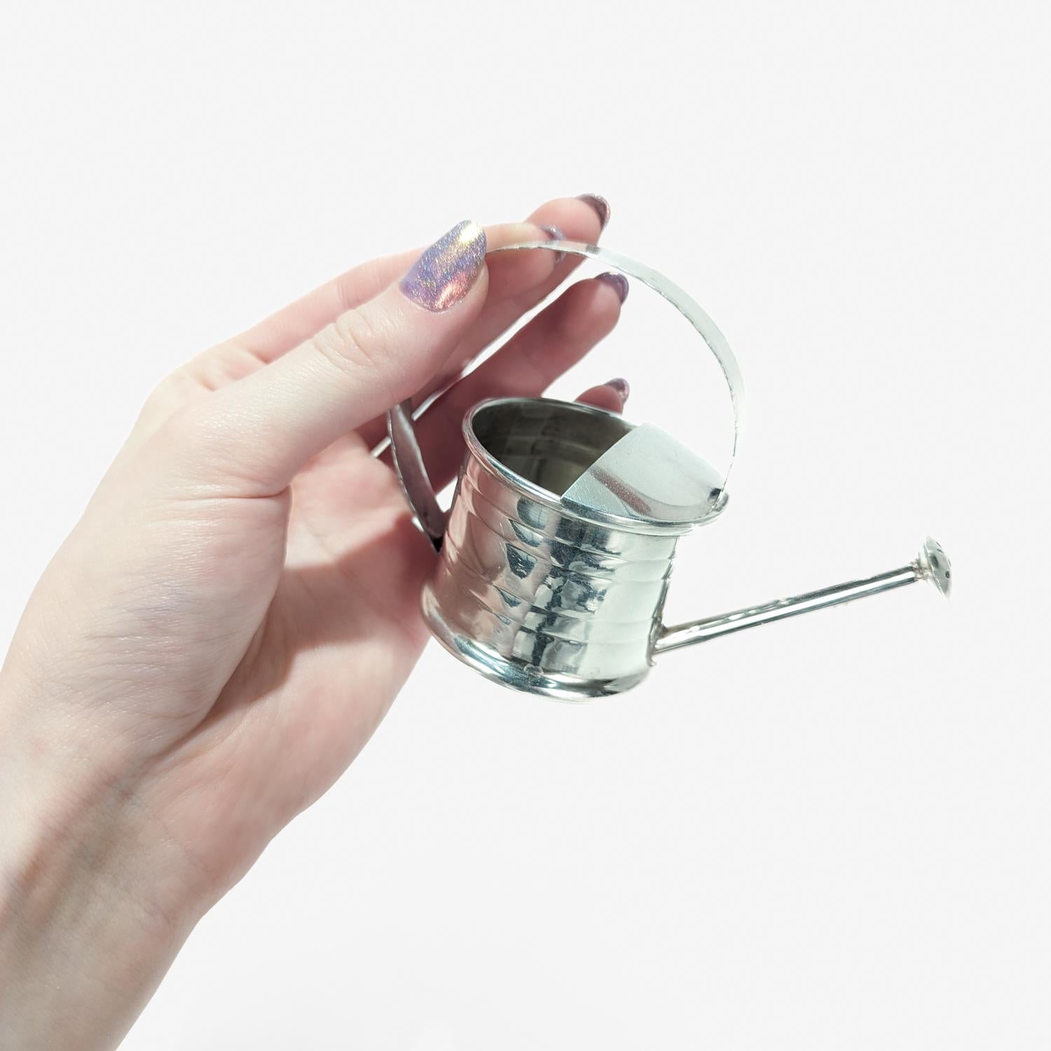 Cartier Sterlingsilber Martini-Cocktail-Figuren-Wasserkanne mit Vermouth-Tropfen (Moderne)