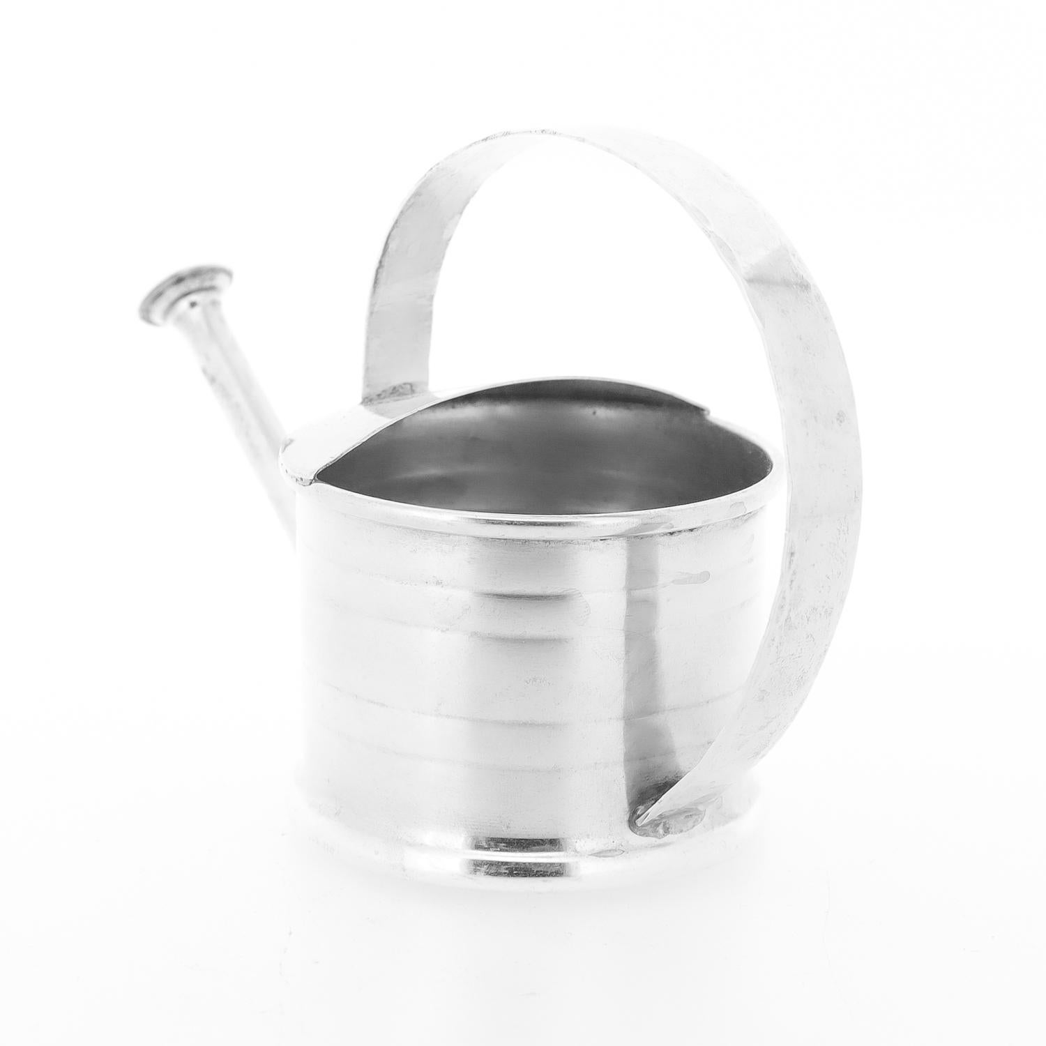 Cartier Sterlingsilber Martini-Cocktail-Figuren-Wasserkanne mit Vermouth-Tropfen (Silber)