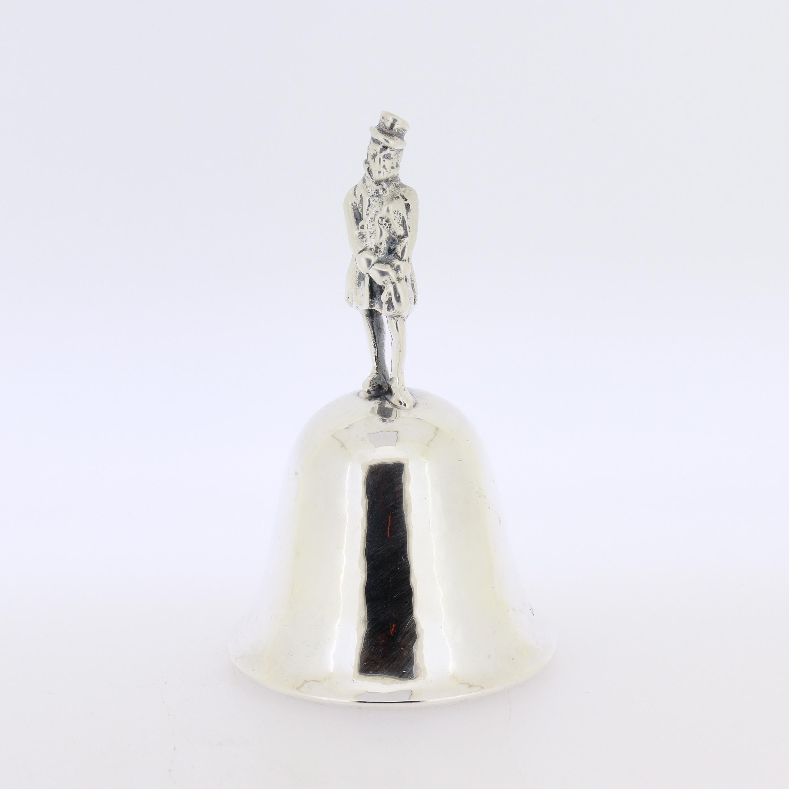 Campana de mesa Cartier de plata de ley con asa figurada siglo XX en venta