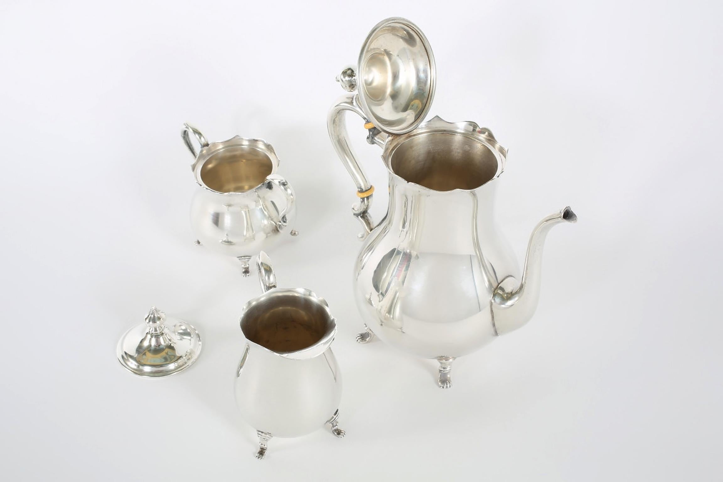 Cartier Sterling Silver Tea / Coffee Service In Excellent Condition In Tarry Town, NY