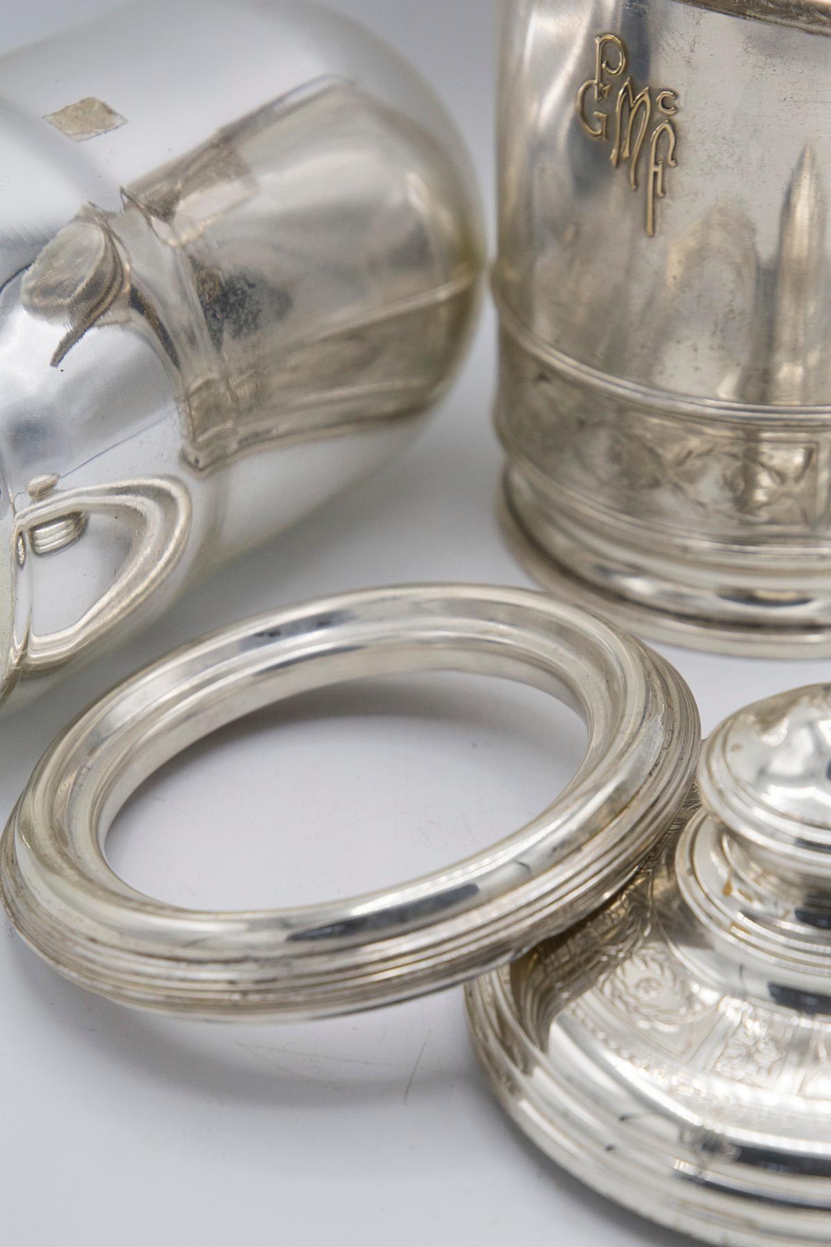 Termo Cartier de plata de ley, de marca en venta 2