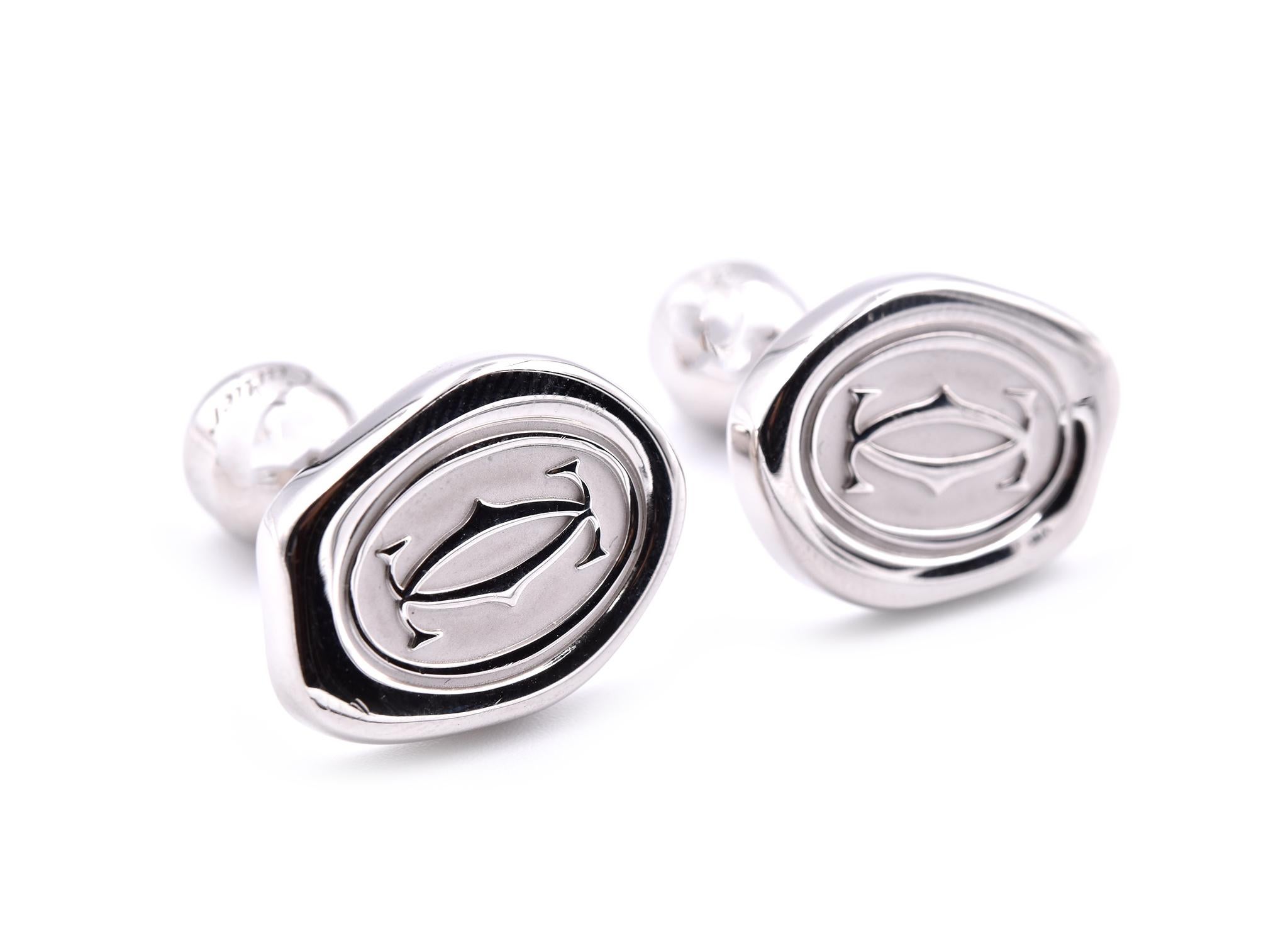 Designer: Cartier
Material: sterling silver
Dimensions: cufflinks are approximately 21mm by 15.88mm
Weight: 25.10 grams


Inner/Outer Box Included
