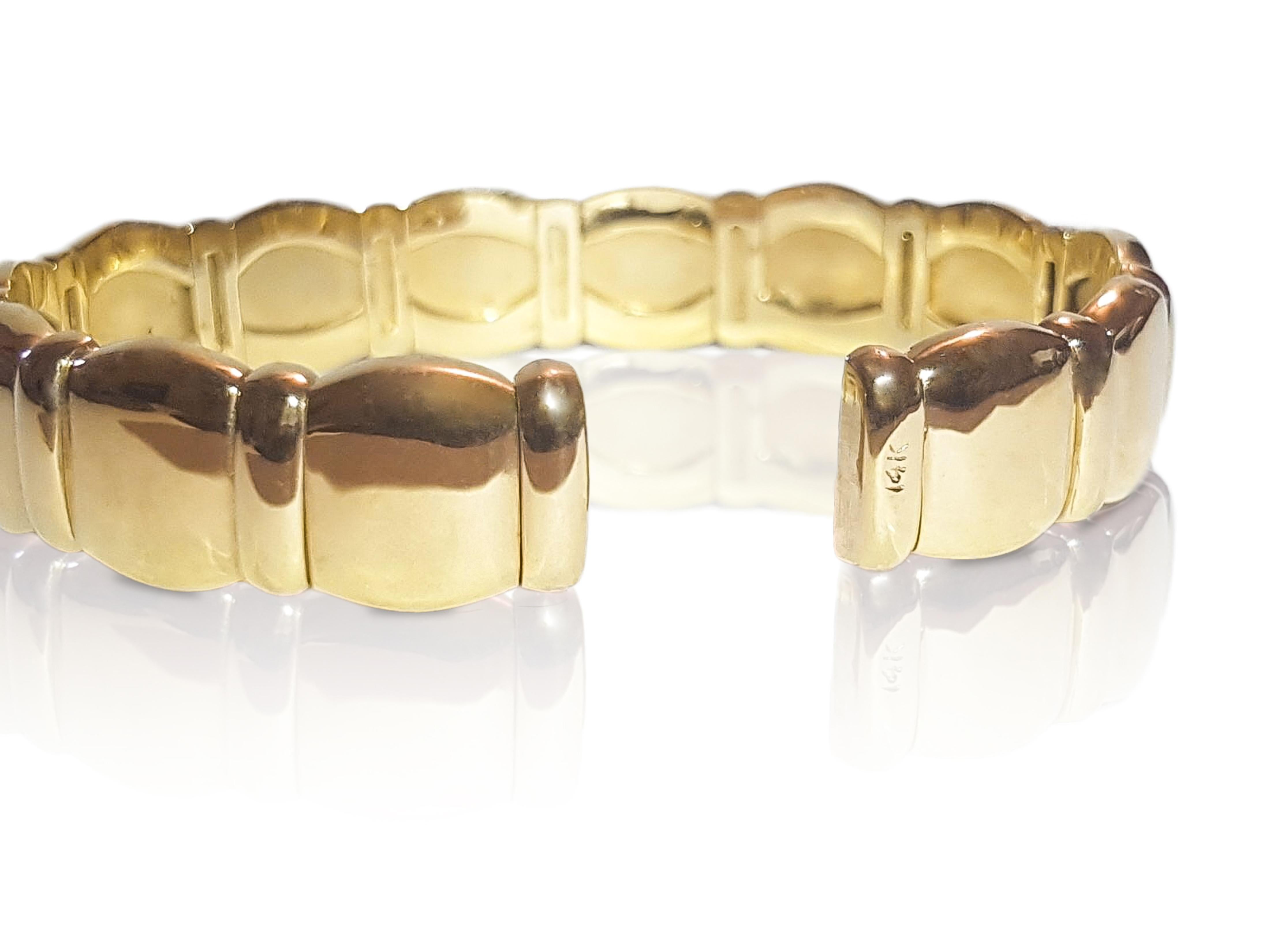 Brilliant Cut Cartier Style 14K Yellow Gold Diamond Bracelet For Sale