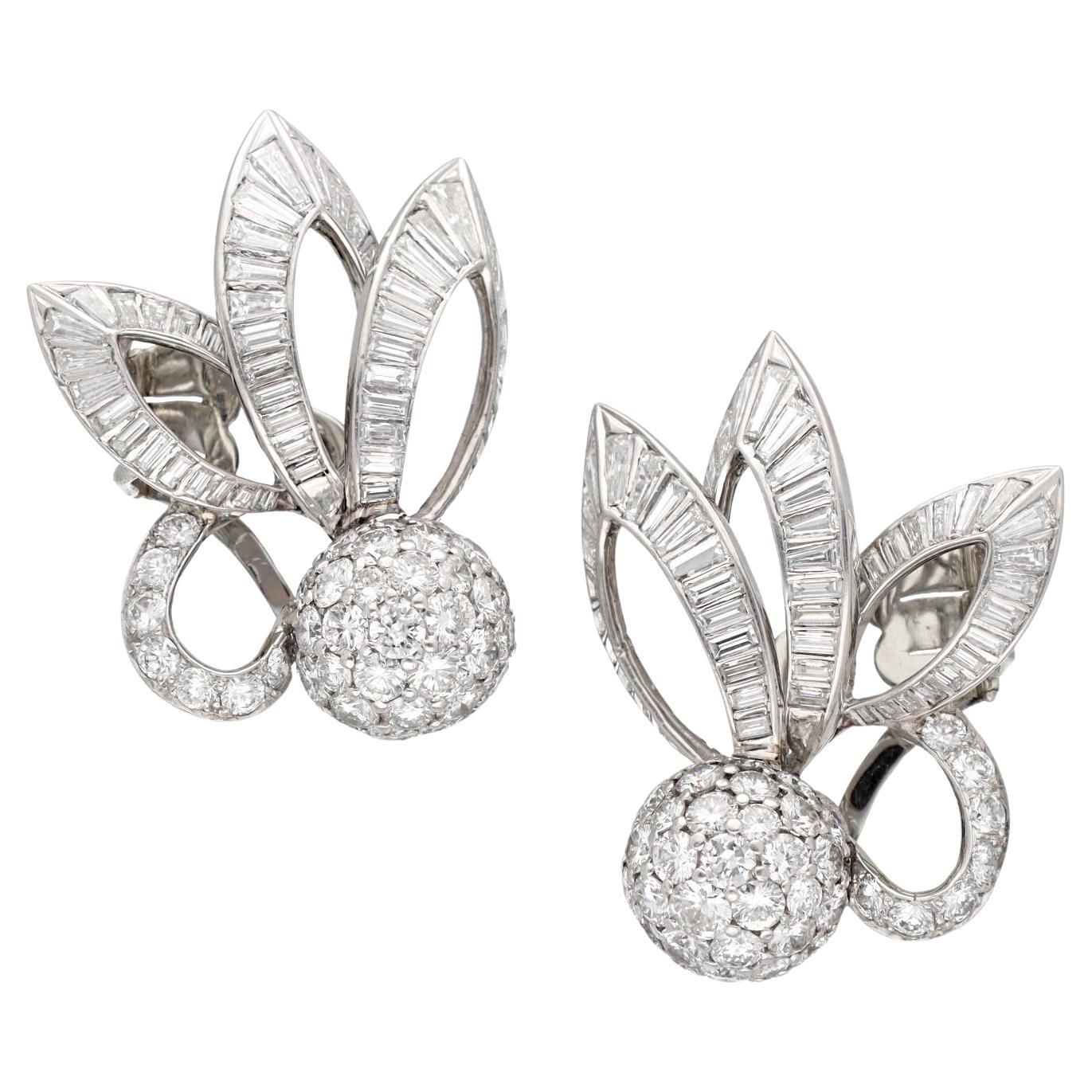 CARTIER Stylized Floral Earclips For Sale