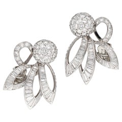 CARTIER Stylized Floral Earclips