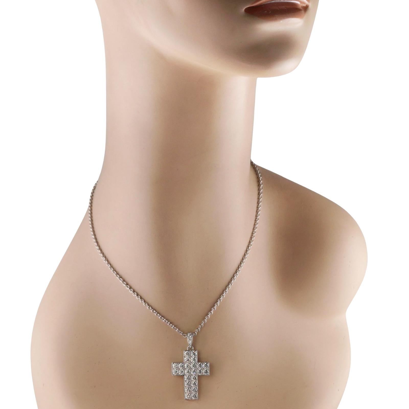 Brilliant Cut CARTIER Sucre Doo Boudouard Large Cross Diamond White Gold Pendant Necklace For Sale