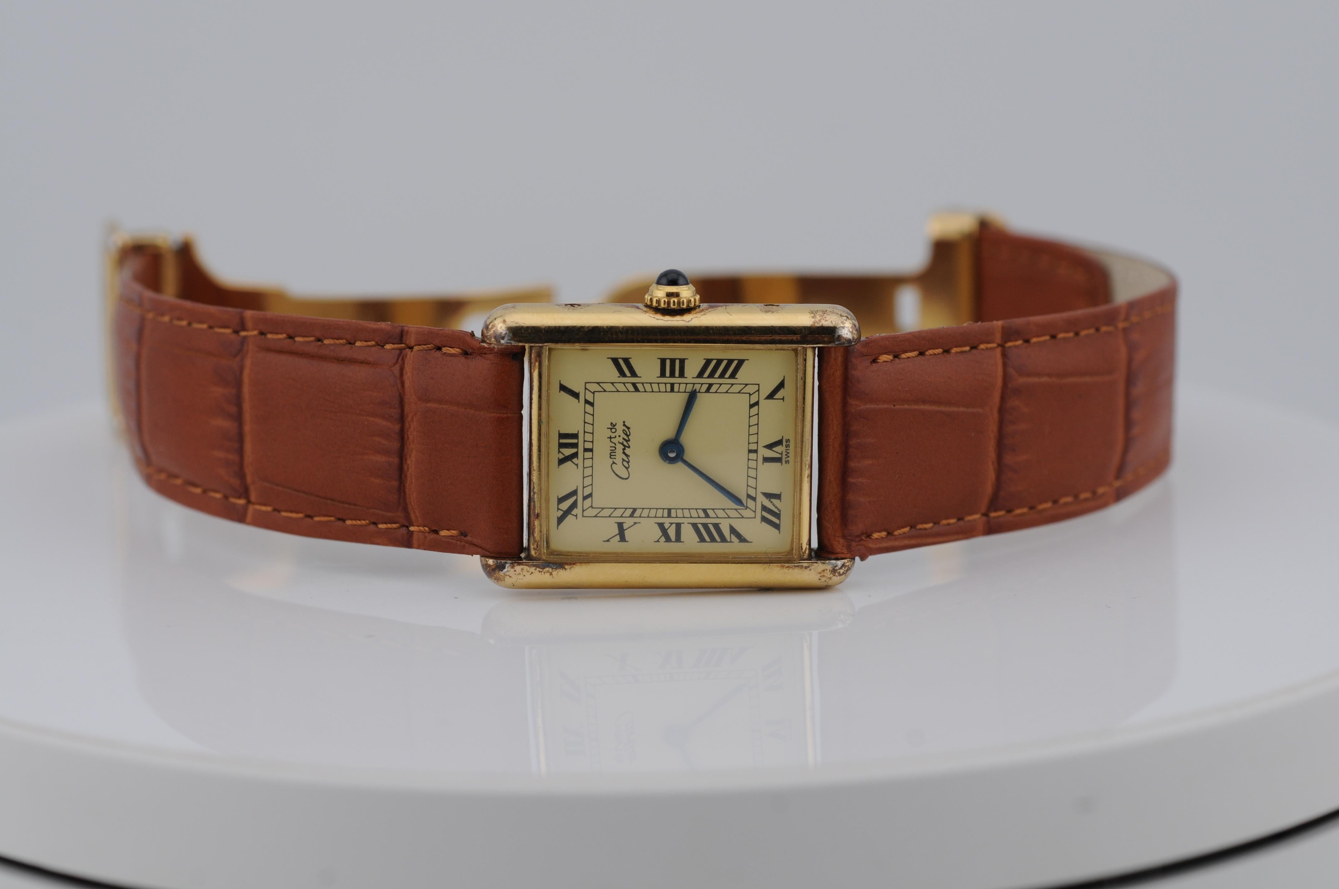 Cartier Tank 1615 Argent Quarzuhr  24mm Swiss Made im Zustand „Gut“ im Angebot in Berlin, BE
