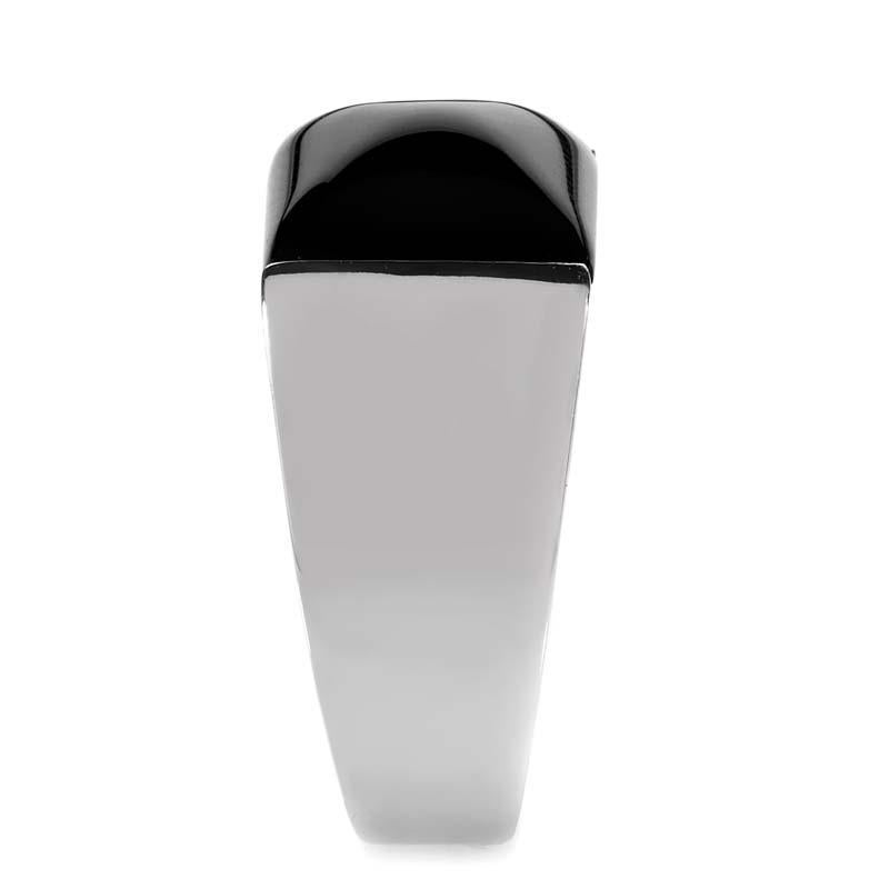Cartier Tank 18 Karat White Gold Onyx Ring In Excellent Condition In Southampton, PA