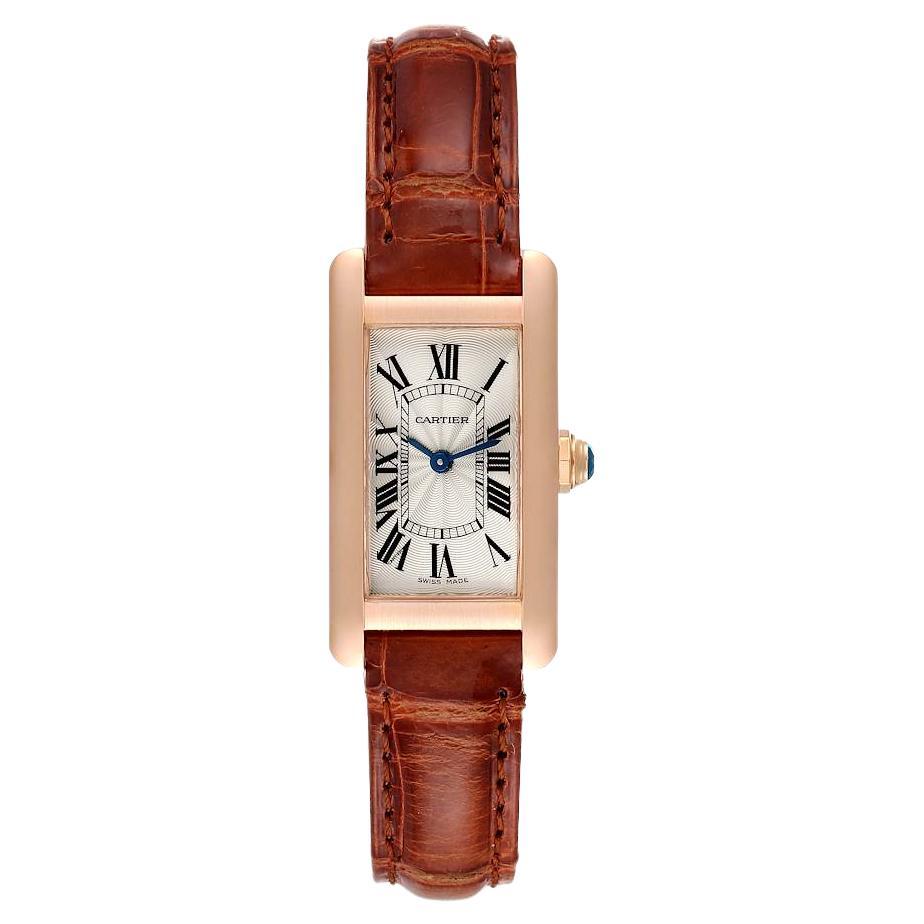 Cartier: Damenuhr Tank Americaine 18 Karat Roségold Silber Zifferblatt W2607456 im Angebot