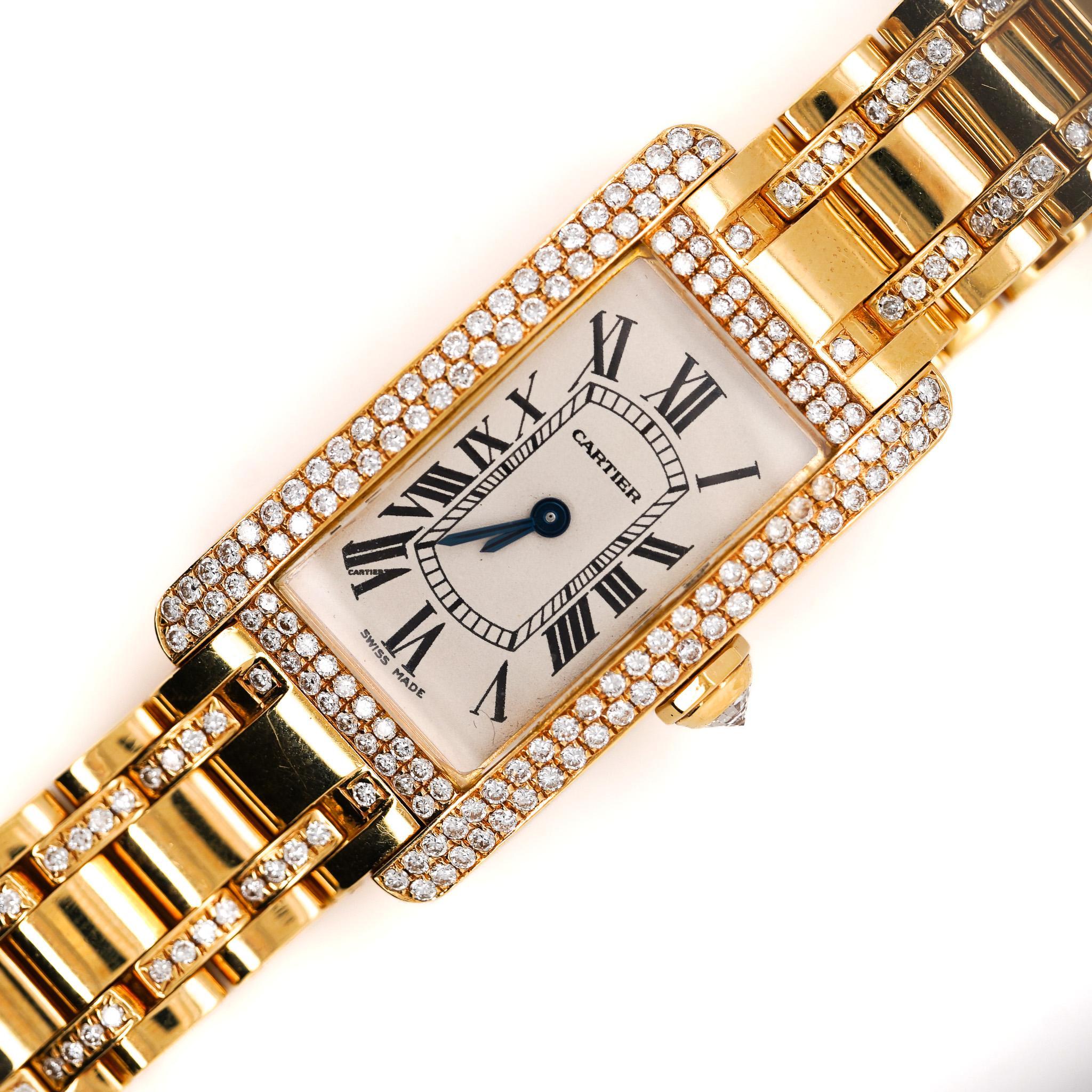 Art déco Montre Cartier Tank Américaine Quartz lunette diamants or 18K en vente