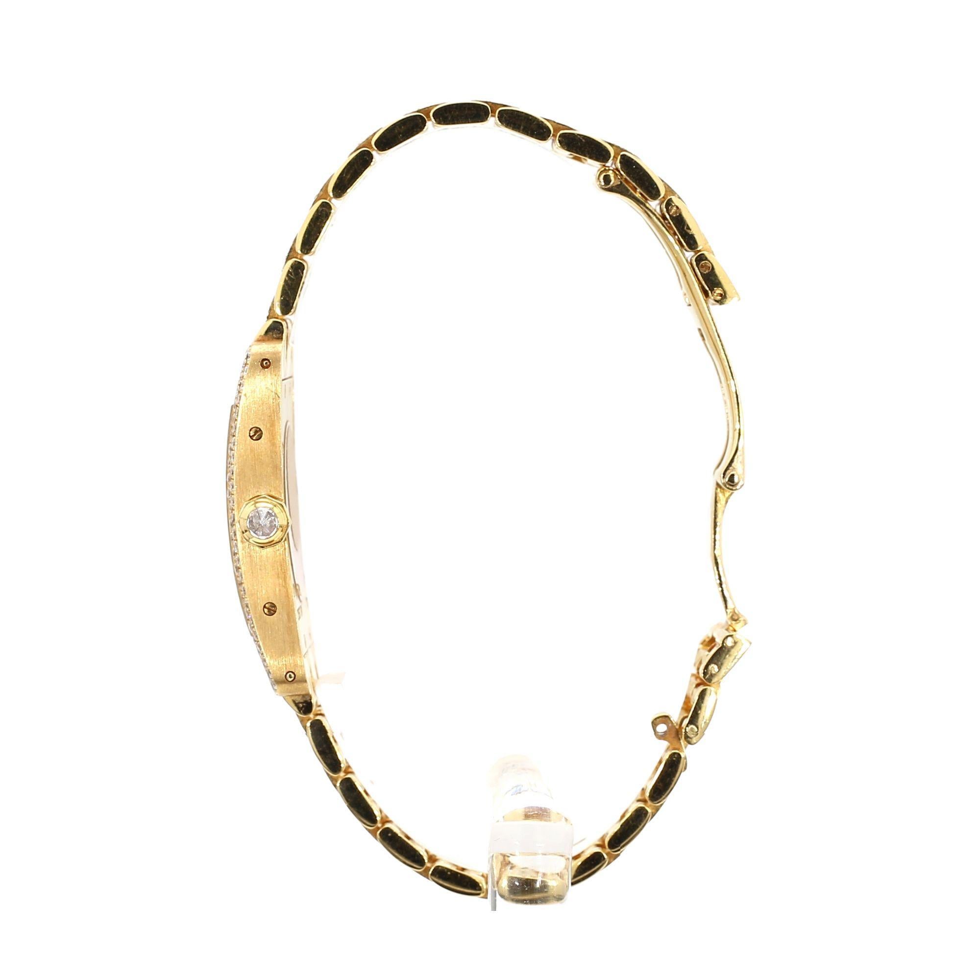 Montre Cartier Tank Américaine Quartz lunette diamants or 18K Pour femmes en vente
