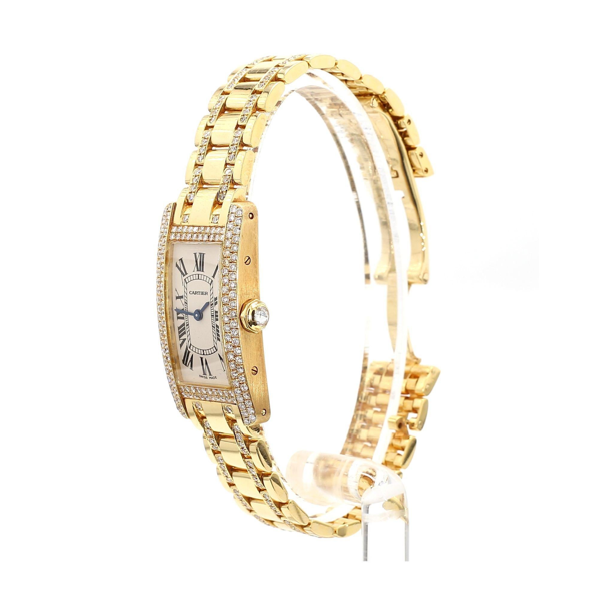 Montre Cartier Tank Américaine Quartz lunette diamants or 18K en vente 4