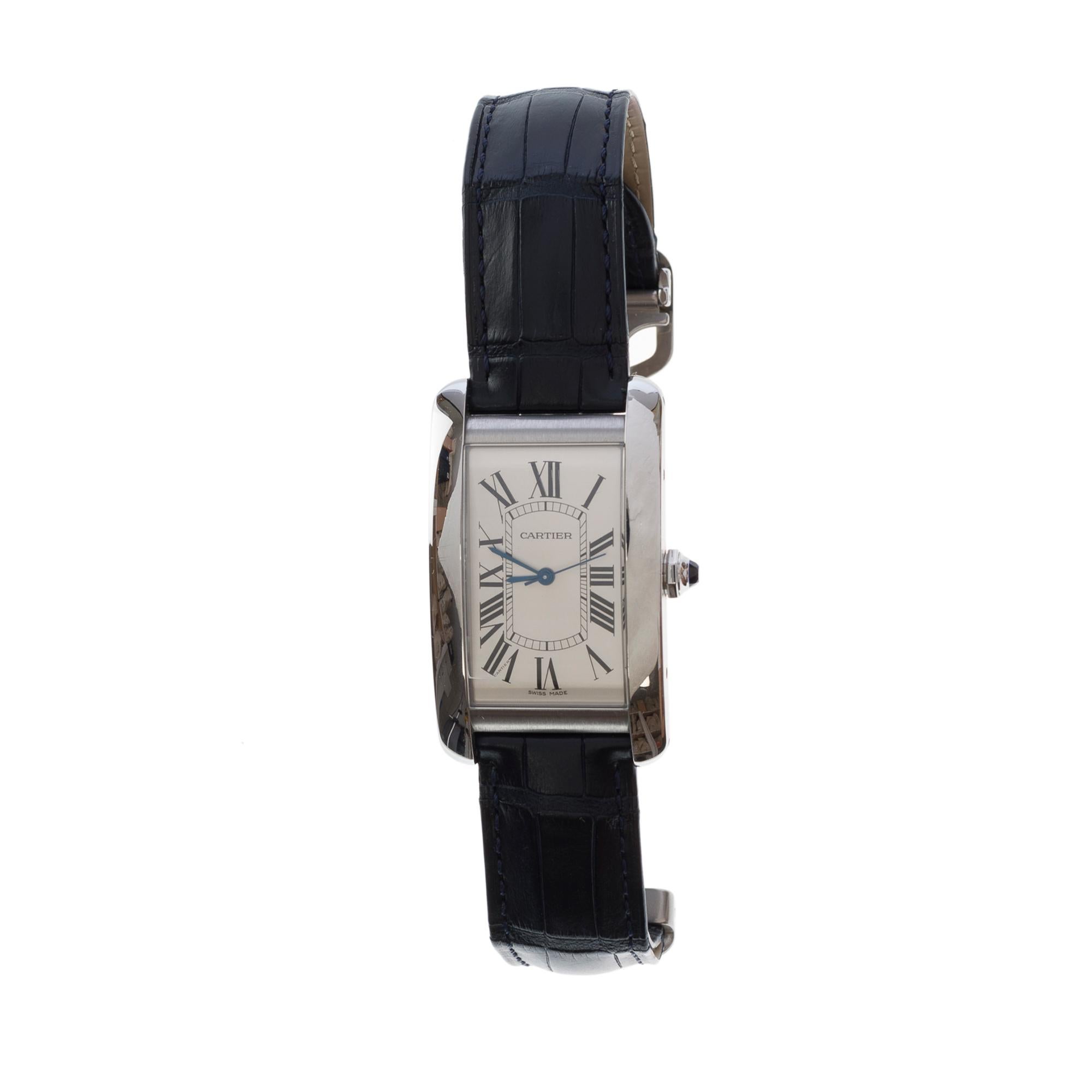 Moderno Cartier Tank Americaine in argento e carica automatica meccanica in vendita