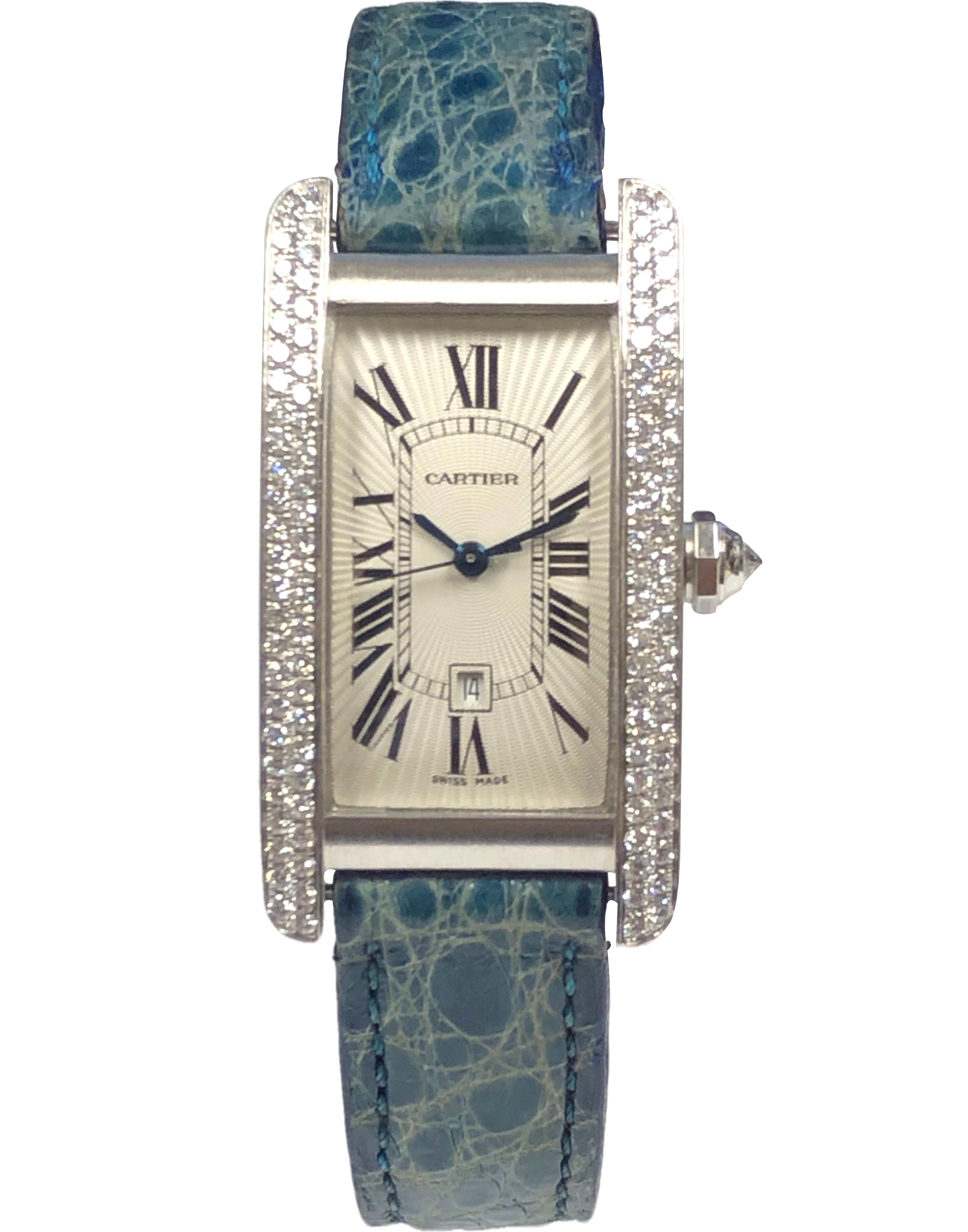 Cartier: Tank Americaine Automatik-Armbanduhr, mittlere Größe, Weißgold und Diamant im Angebot 1