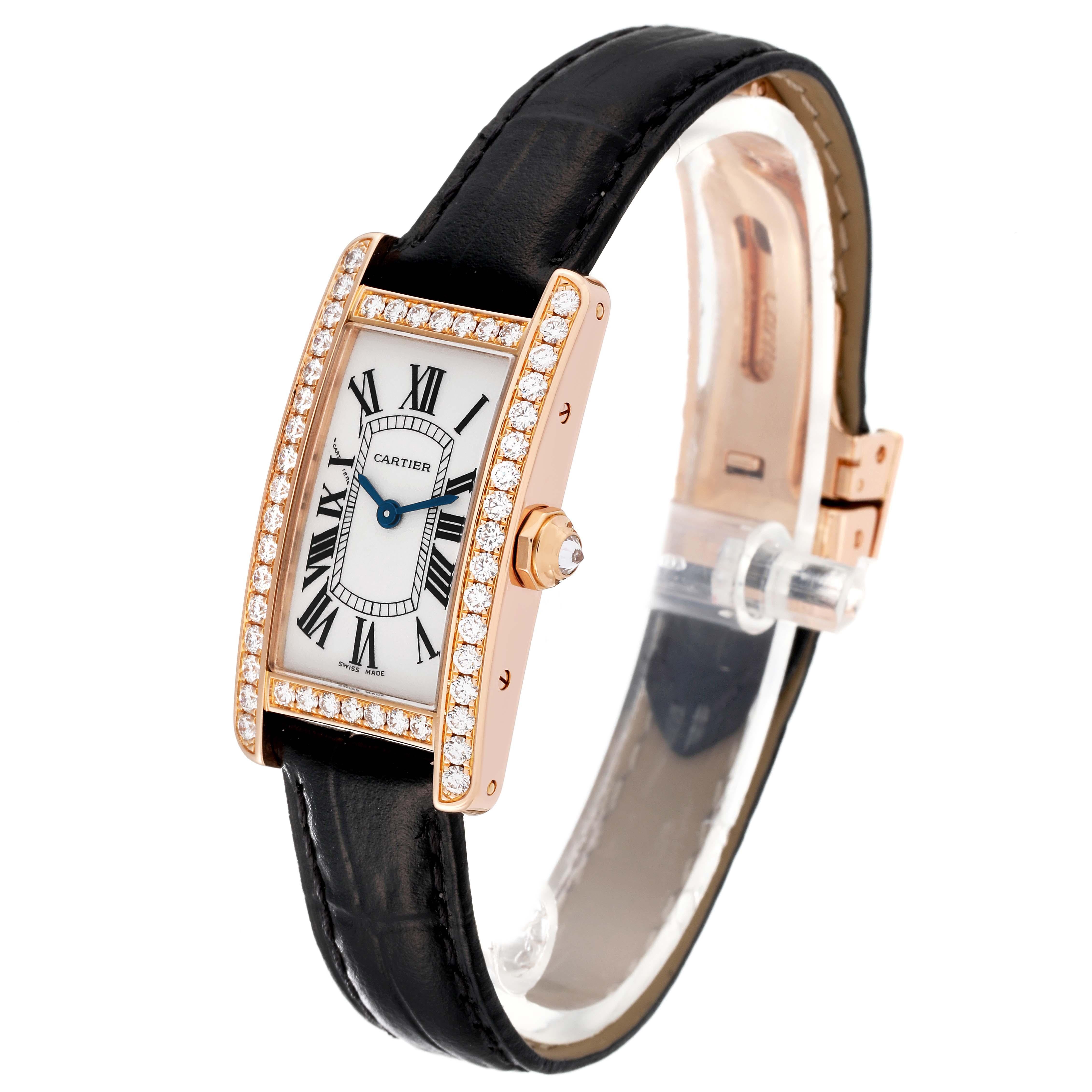 Cartier, petite montre Tank Amériqueine en or rose et diamants pour femmes WJTA0002 en vente 3