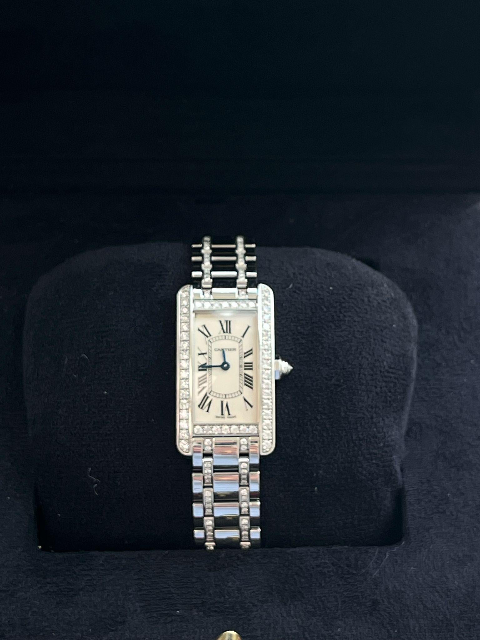 Round Cut Cartier Tank Américaine 18K White Gold Diamond Bezel Ladies Watch SM WB7073MP For Sale