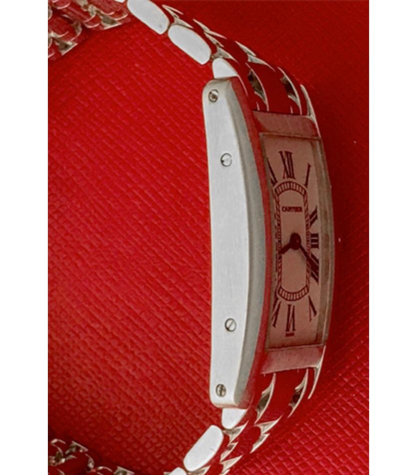 Contemporain Cartier Montre Tank Amériqueine en or blanc modèle W26019L1 en vente