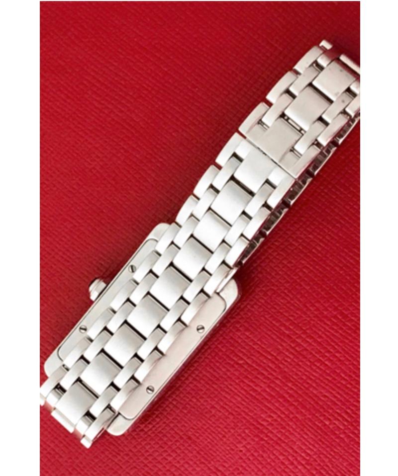 Cartier Montre Tank Amériqueine en or blanc modèle W26019L1 Unisexe en vente