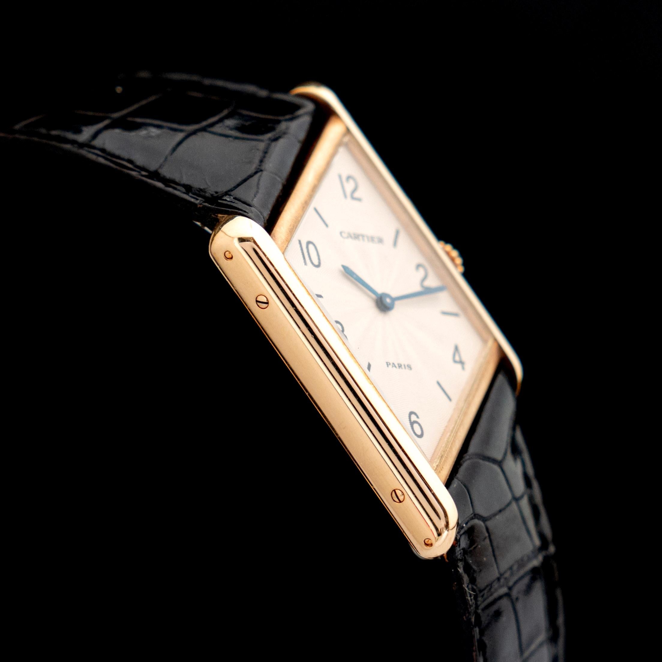 Cartier Tank Asymétrique 18K Gelbgold Limitierte Auflage nur 300 Stück, 1996 im Angebot 1