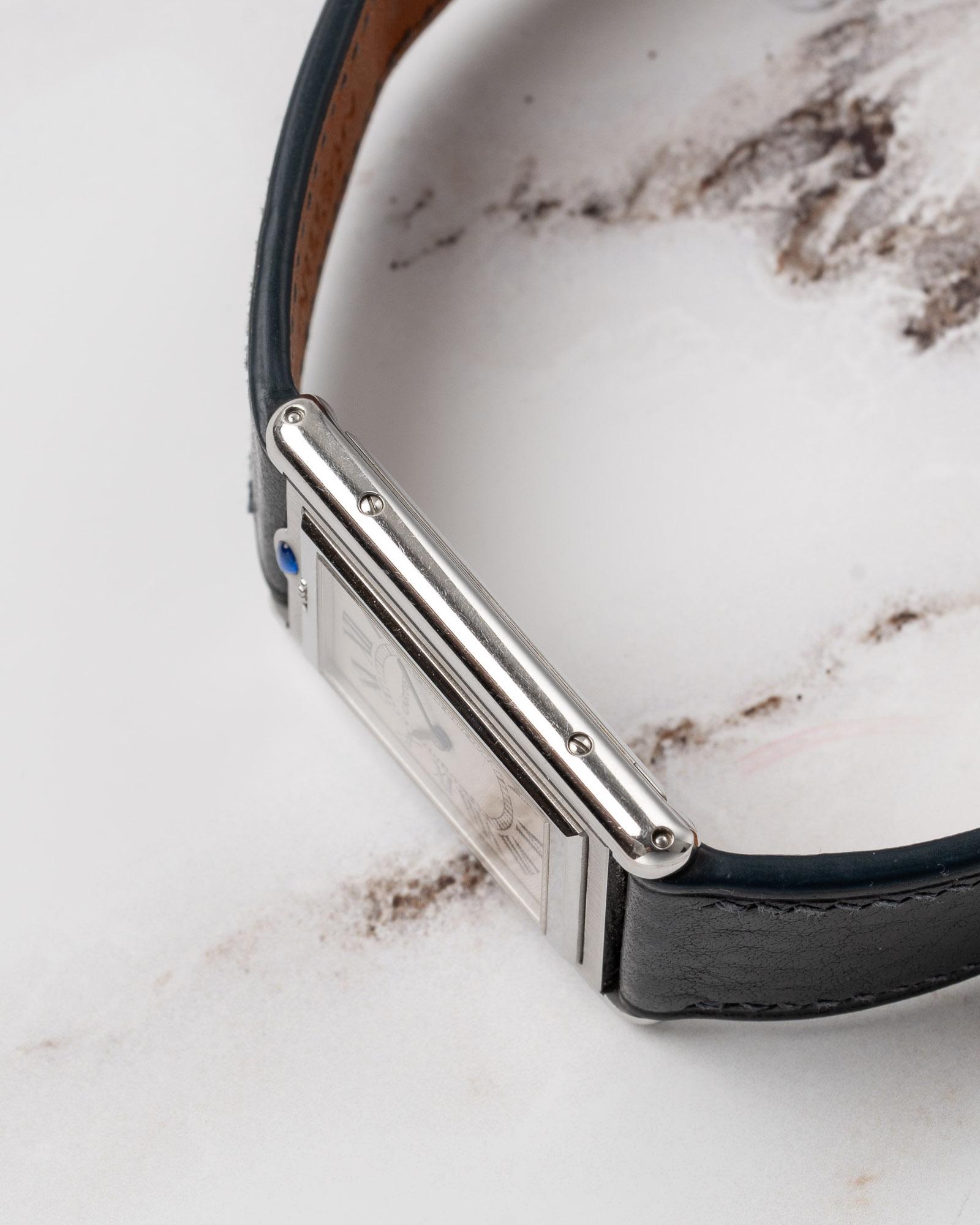 Cartier Tank Basculante LM 2390 Quadrante Bianco Guilloche Acciaio 2001 Carica Manuale in vendita 3