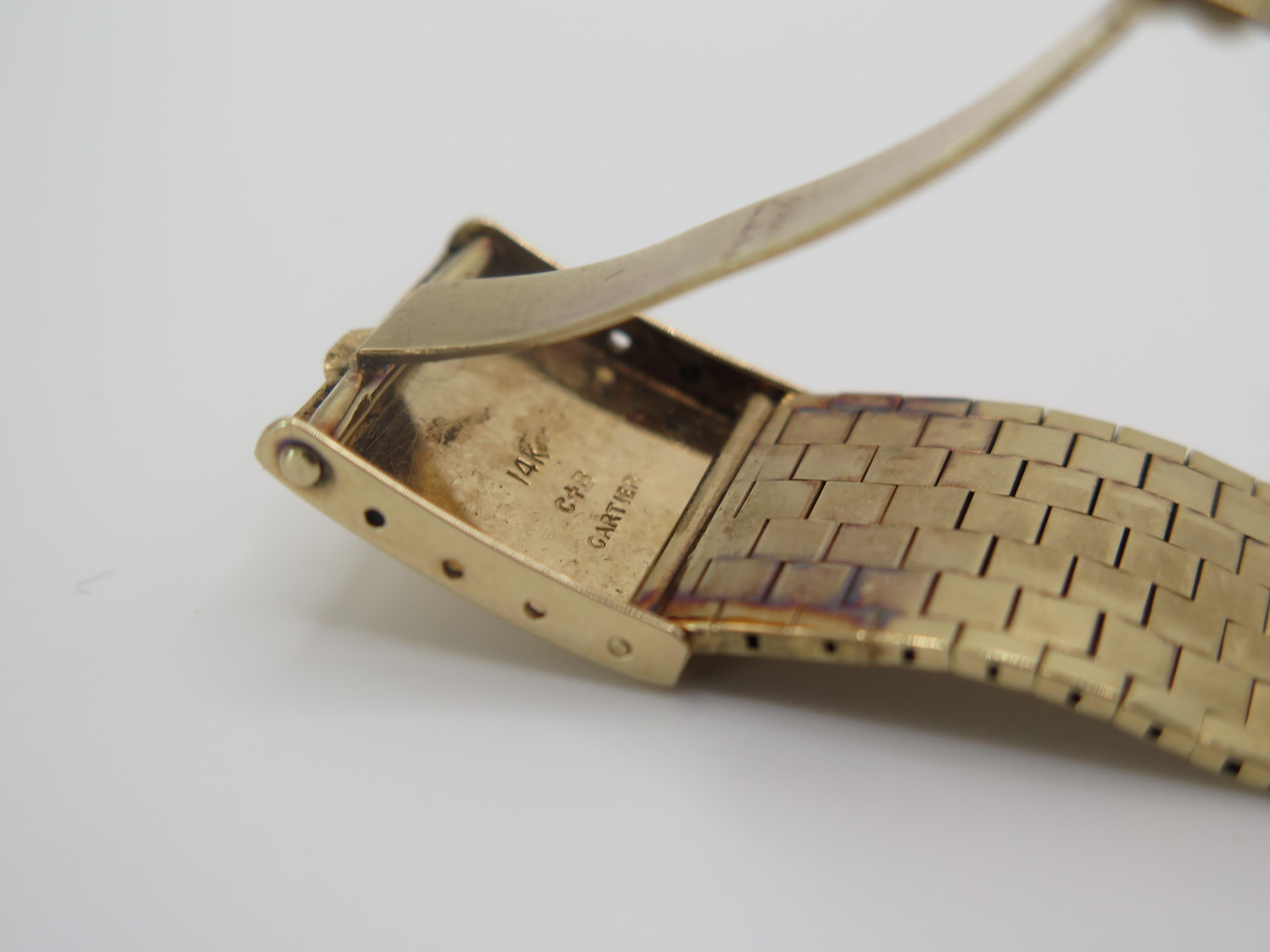Cartier Tank degli anni '40 con bracciale d'oro in vendita 9