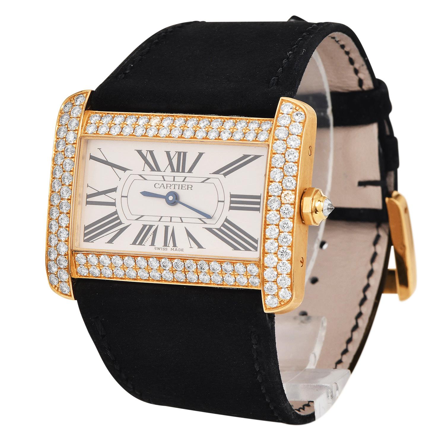 Cartier: 18 Karat Gelbgold Uhr Tank Divan 2602 mit Diamantbesatz und Diamantenbesatz im Zustand „Hervorragend“ im Angebot in Miami, FL