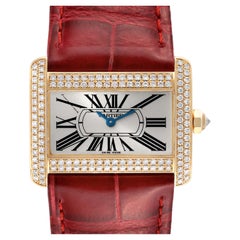 Cartier Tank Divan Mini Montre pour femme en or jaune et diamants WA301071