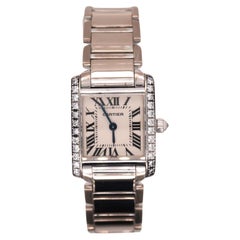 Cartier Tank Française en or blanc 18 carats 30 mm avec diamants d'usine sur le boîtier Réf. 2403