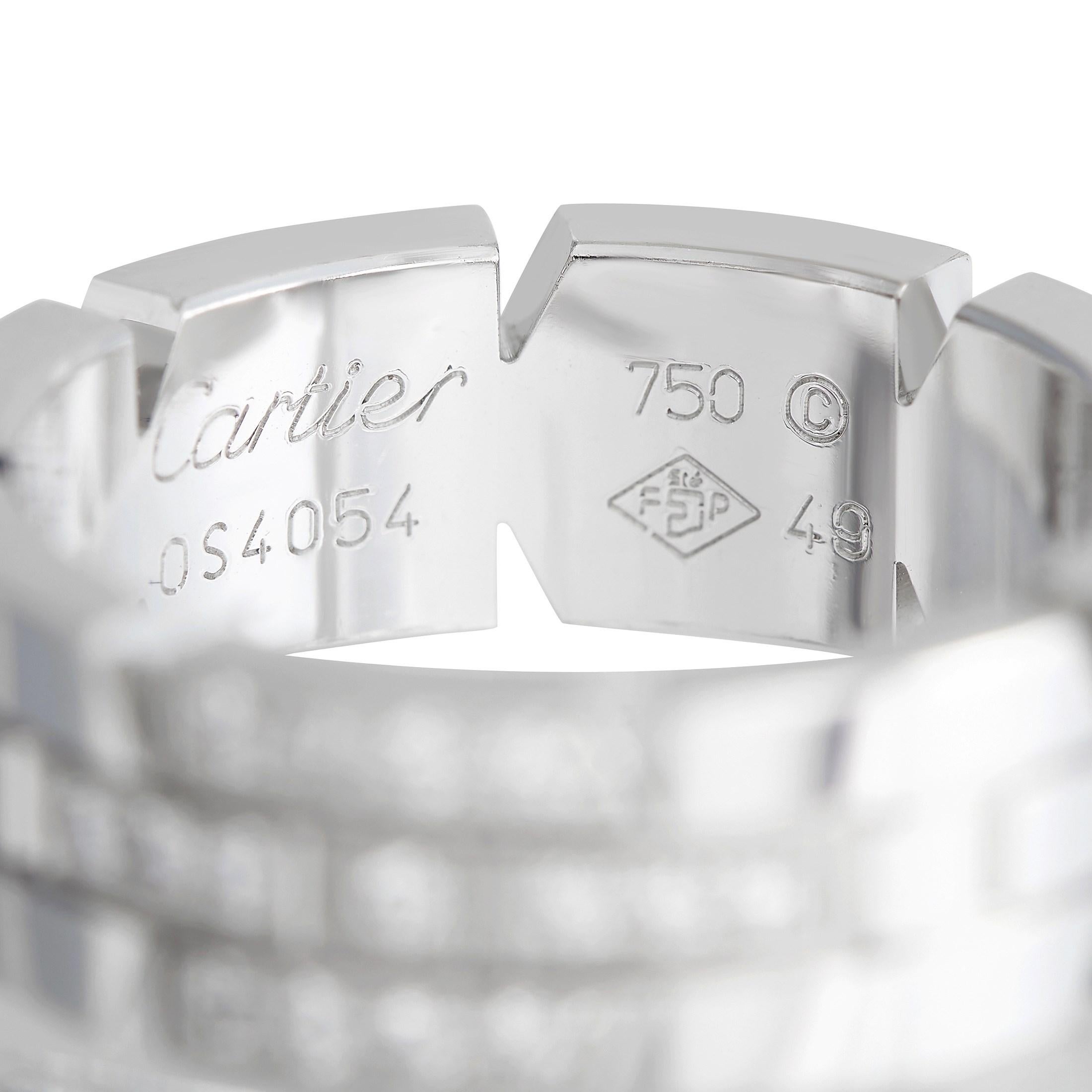 Cartier, bague Tank Franaise en or blanc 18 carats et diamants Excellent état à Southampton, PA