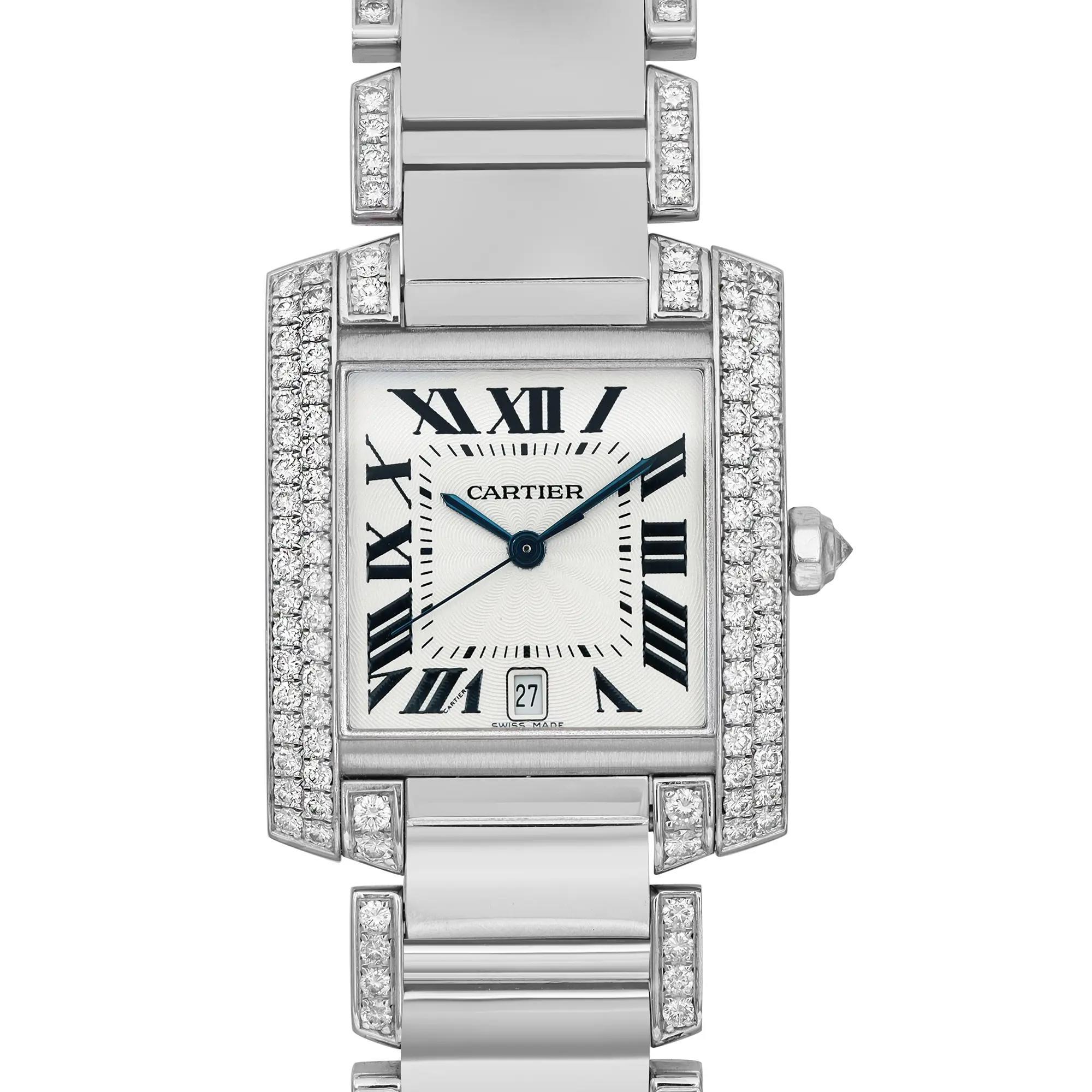Seminuevo. Excelente estado. Tamaño de la caja: 28 mm x 32 mm. Viene con la caja original pero sin papeles.

Cartier Tank Française (Modelo WE1003SF) - Especificaciones organizadas
Información general:
Marca: Cartier
Model No: Tank Française
Model