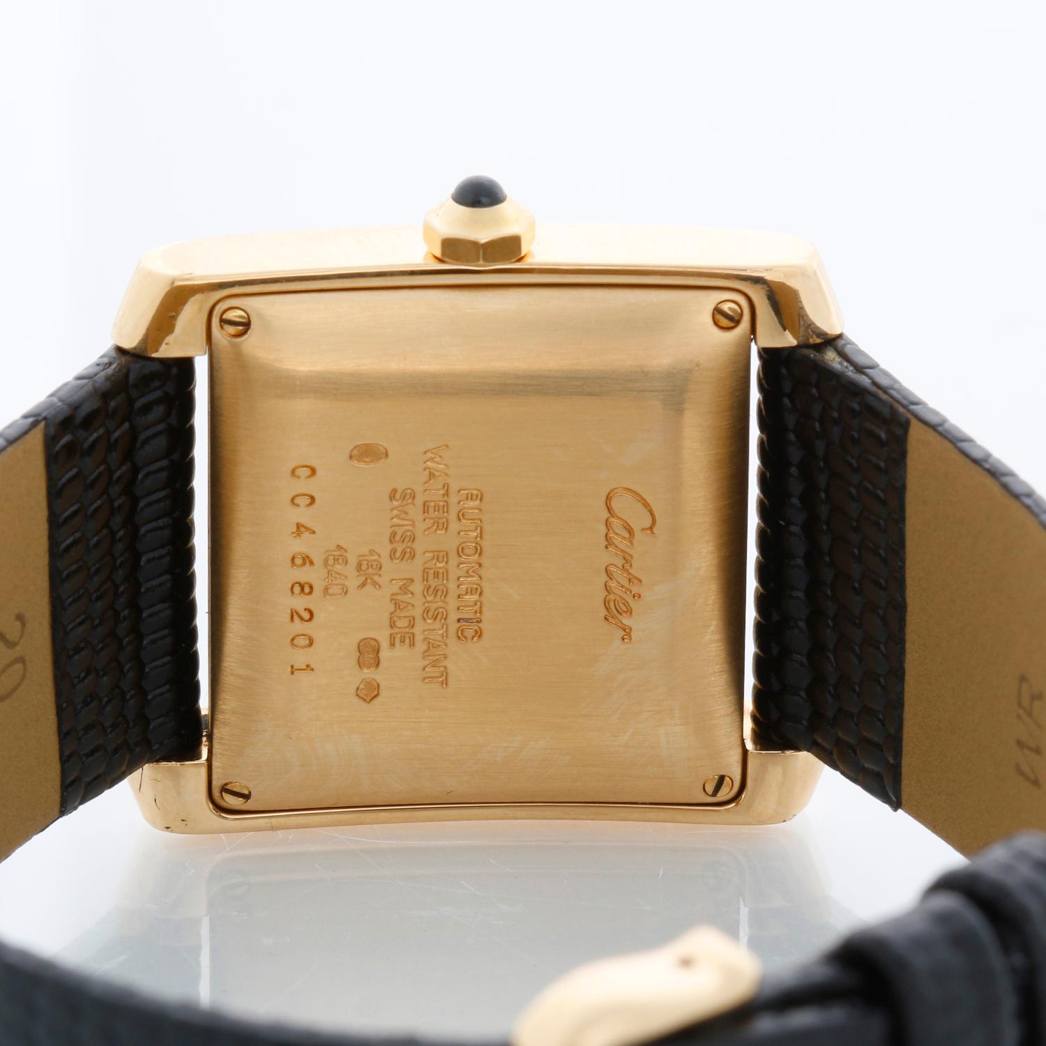 Cartier Montre Tank Française en or jaune 18 carats pour hommes W5000156 1840 en vente 1