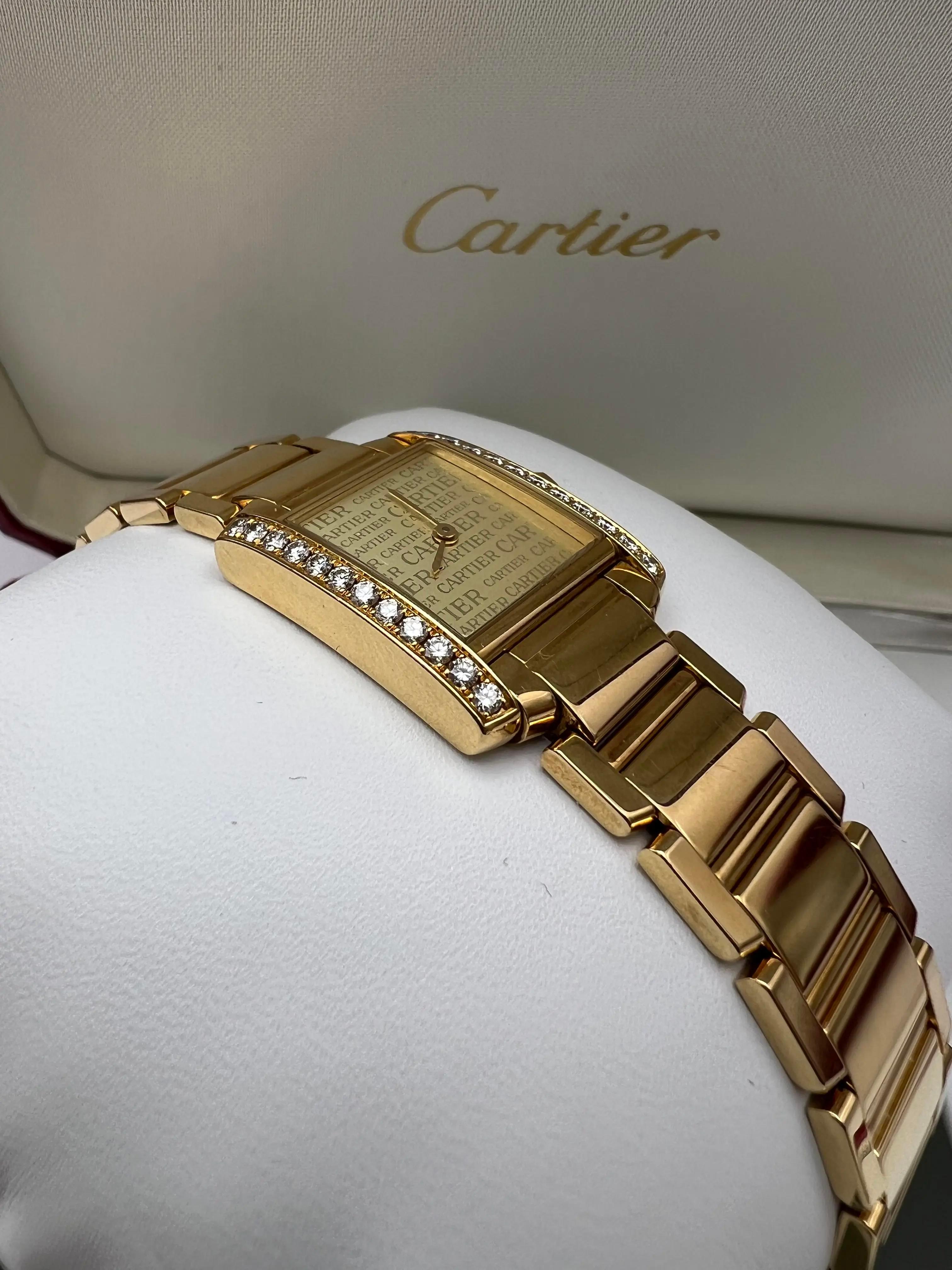 Cartier Tank Francaise 20mm x 25mm Bisel de Diamantes de Fábrica de Oro de 18K WE1023R8 Caja en venta 5