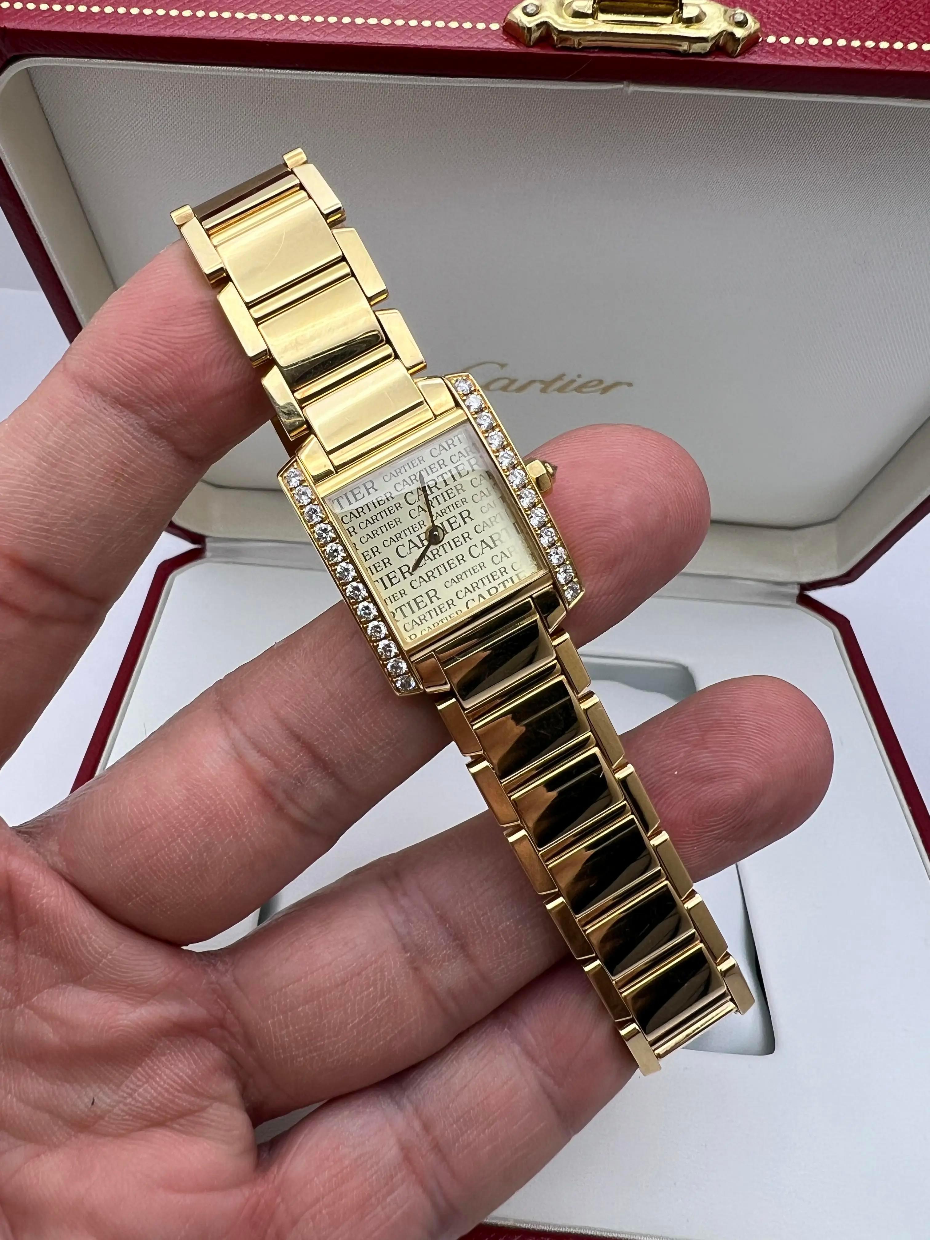 Cartier Tank Francaise 20mm x 25mm Bisel de Diamantes de Fábrica de Oro de 18K WE1023R8 Caja en venta 4