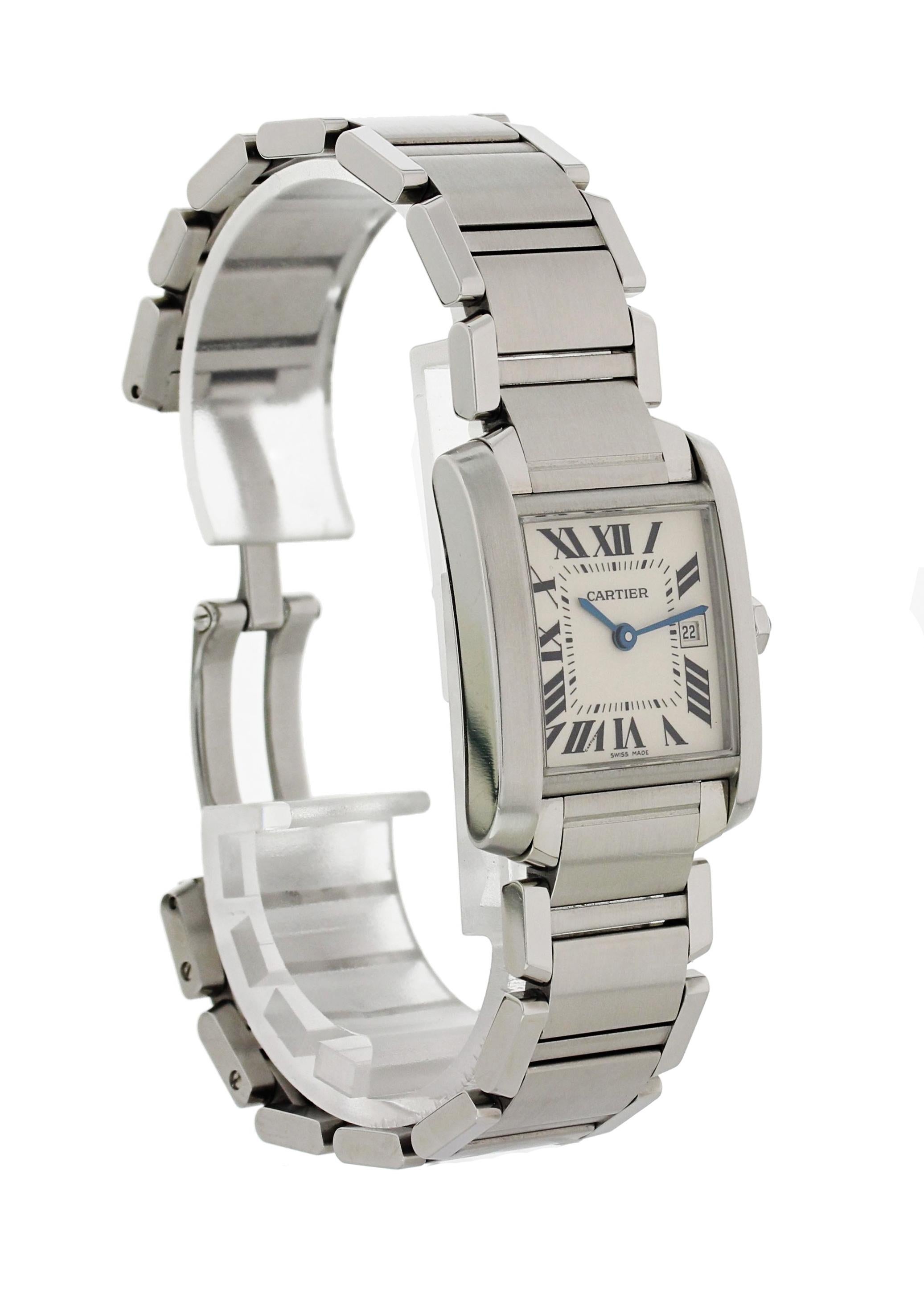 Cartier Tank Francaise 2465 Midsize Watch In Excellent Condition In New York, NY