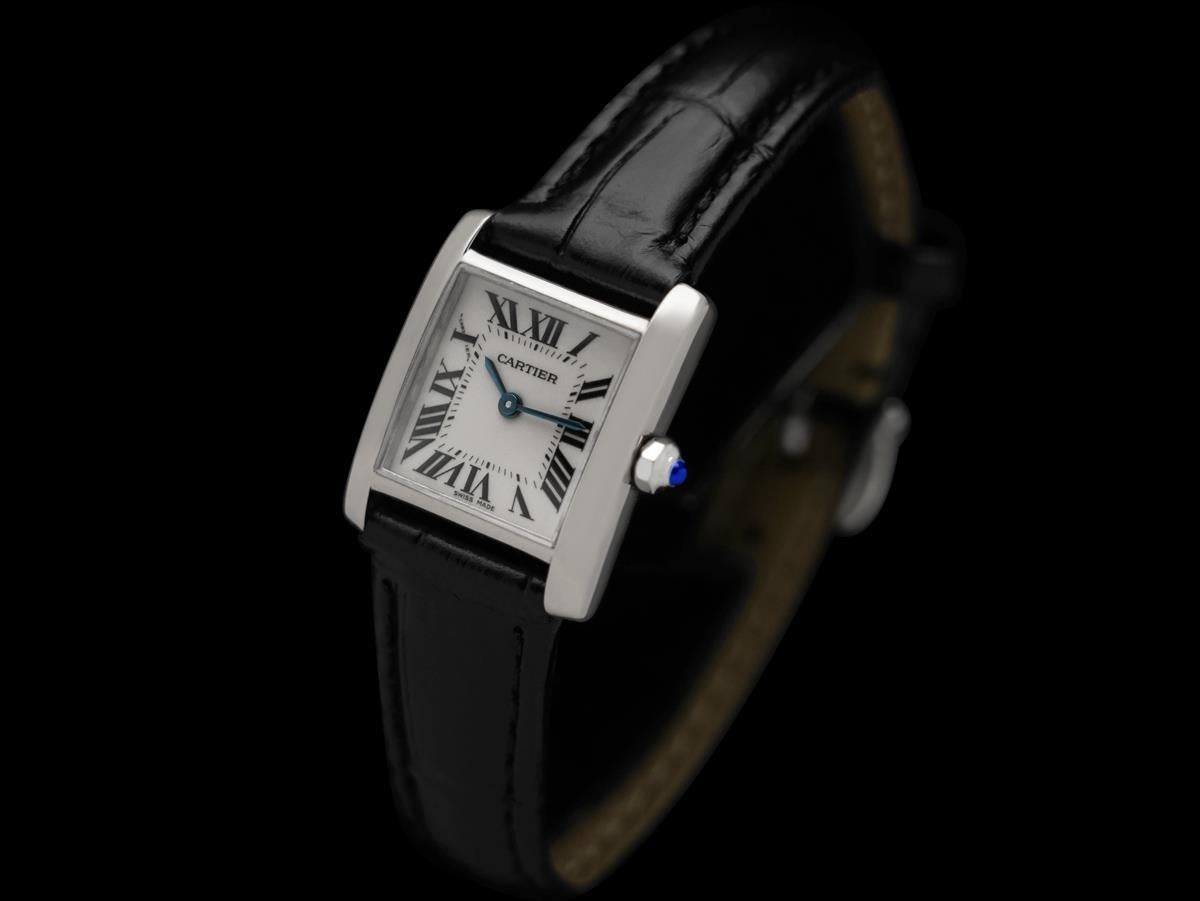 Cartier Tank Francaise Ladies Ref. 2403 Watch - 18K White Gold In Excellent Condition For Sale In Suwanee, GA