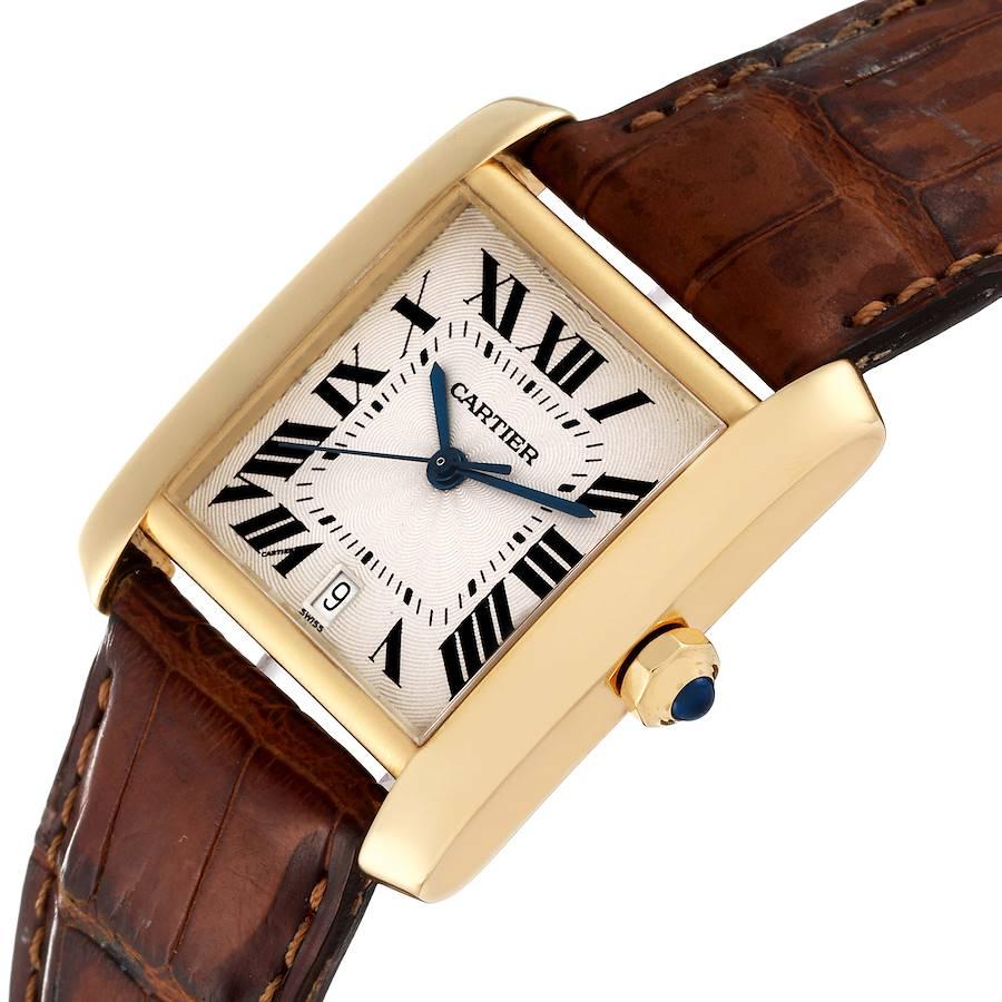 Cartier: Große Gelbgold-Herrenuhr Tank Francaise mit braunem Riemen, W5000156 im Angebot 2