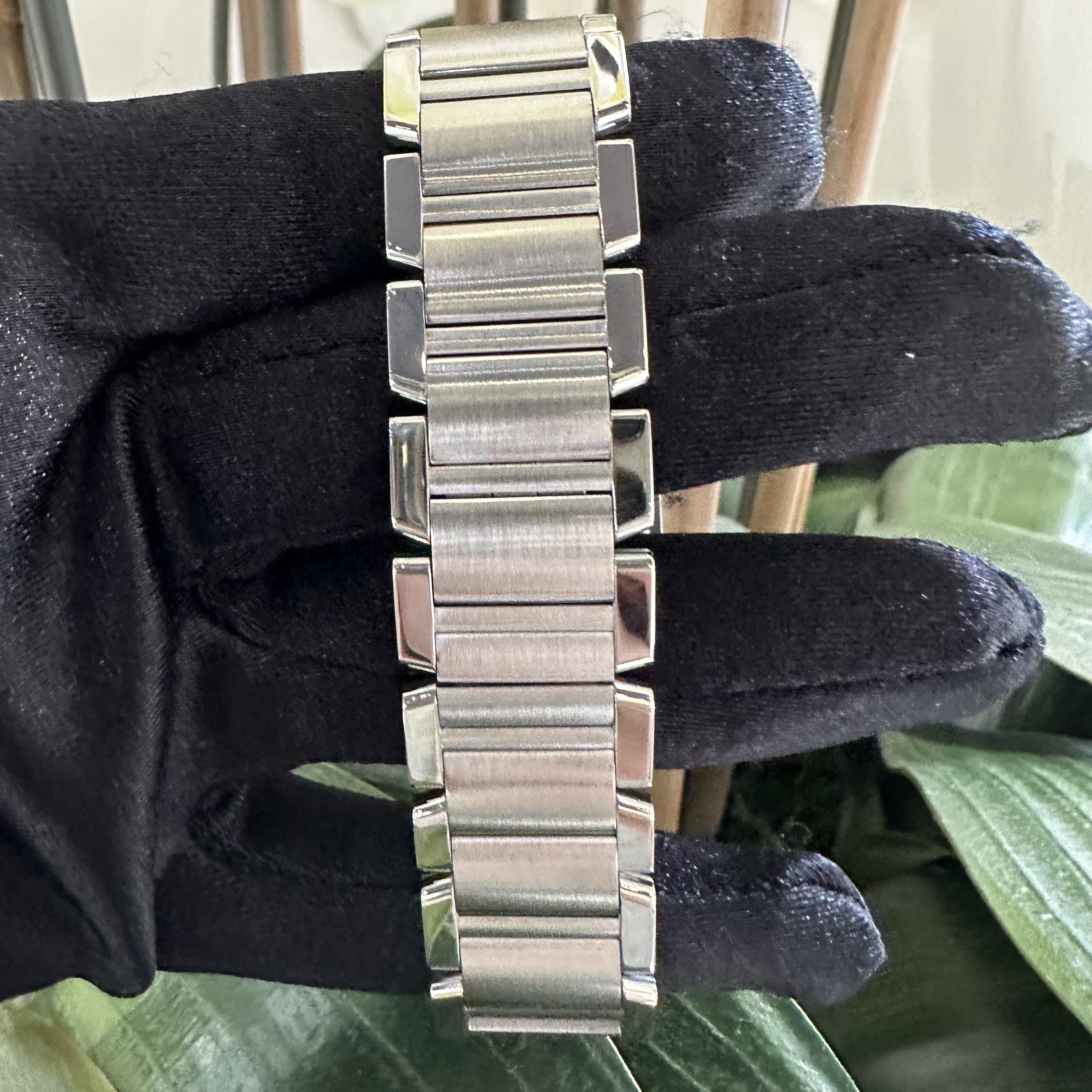 Cartier Tank Francaise Medium 2302 1