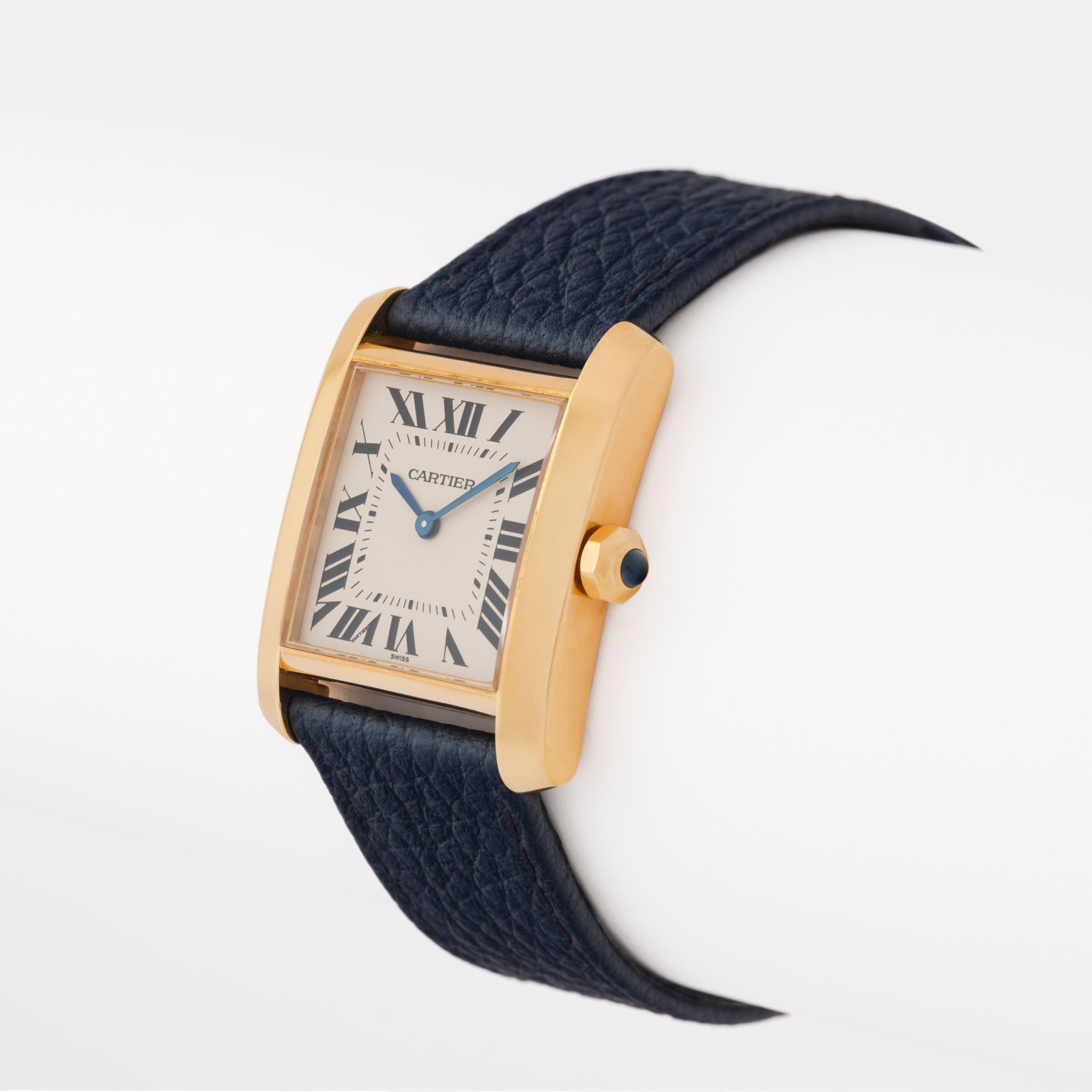 Orologio Cartier Tank Française Modello 1821 in oro giallo 18 carati In condizioni ottime in vendita a New York, NY