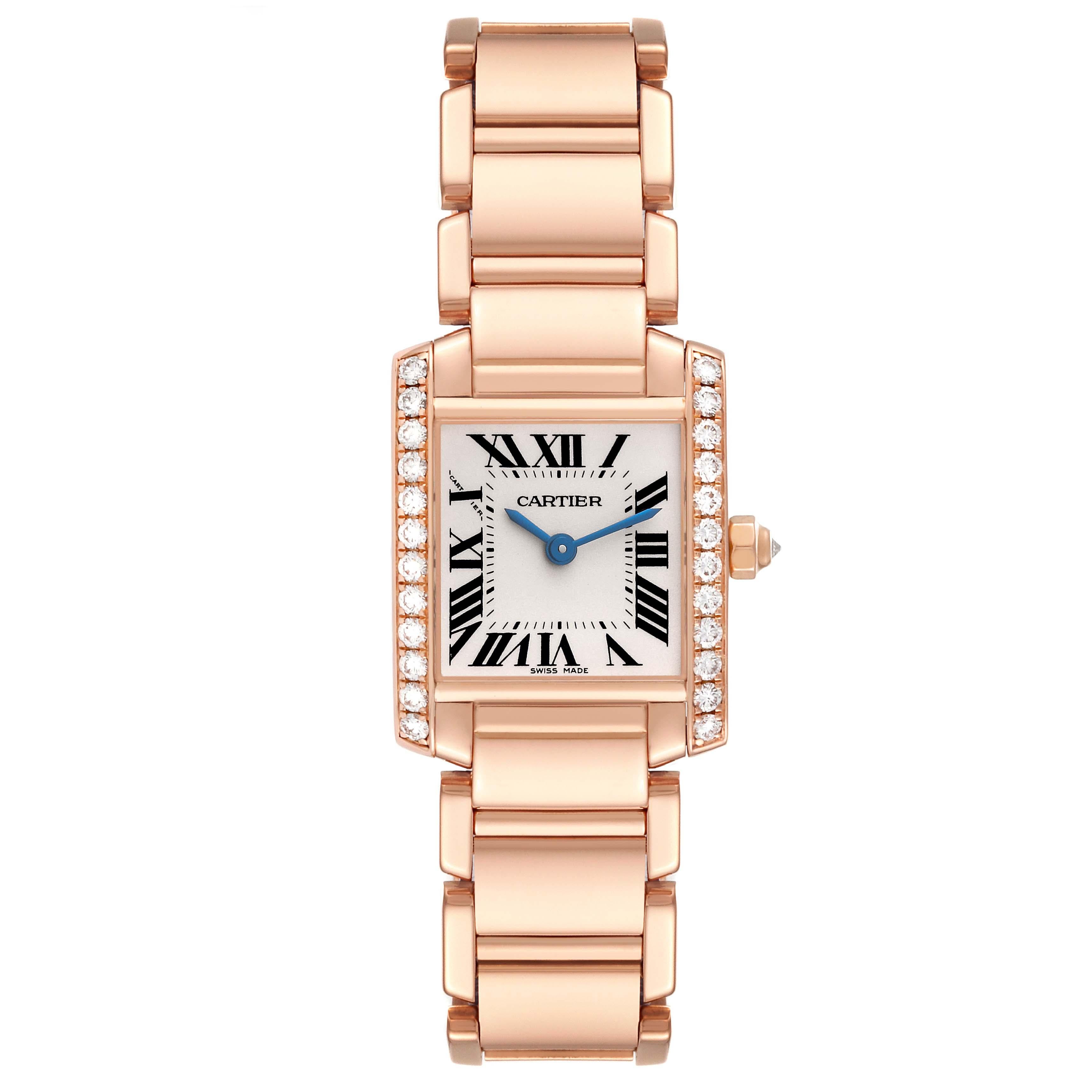 Cartier Tank Francaise Small Rose Gold Diamond Ladies Watch WE10456H. Mouvement à quartz. Boîtier rectangulaire en or rose 18 carats, 25,0 x 20,0 mm. Couronne octogonale sertie d'un diamant d'origine de la manufacture Cartier. Lunette en diamant